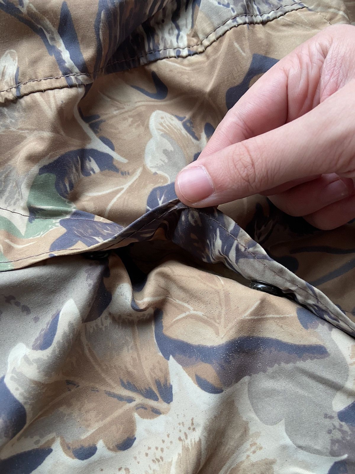 Carhartt Crazy Vintage 80’s Carhartt Style Camo Rain Jacket XXL Size US XXL / EU 58 / 5 - 2 Thumbnail