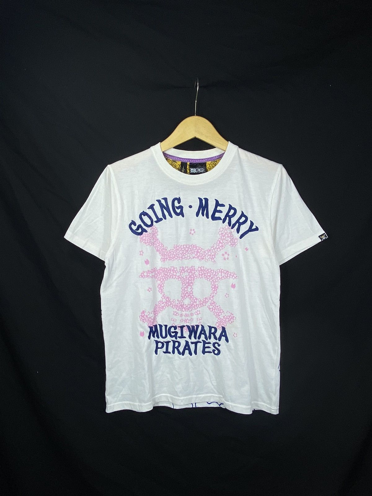 One Piece JAPANESE MOVIE ONE PIECE T-SHIRTS Size US M / EU 48-50 / 2 - 1 Thumbnail