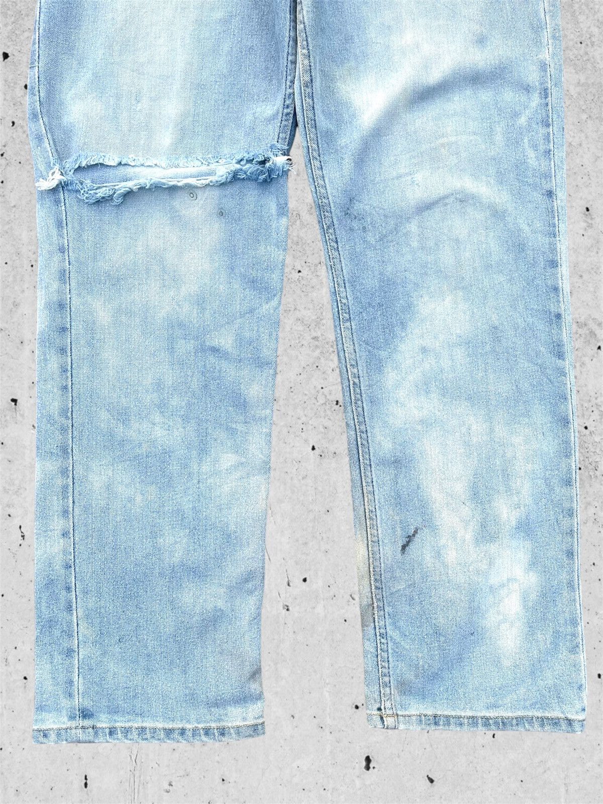 Japanese Brand 🔥 Japanese Brands Light Blue Distressed Denim W33🔥 Size US 33 - 4 Thumbnail