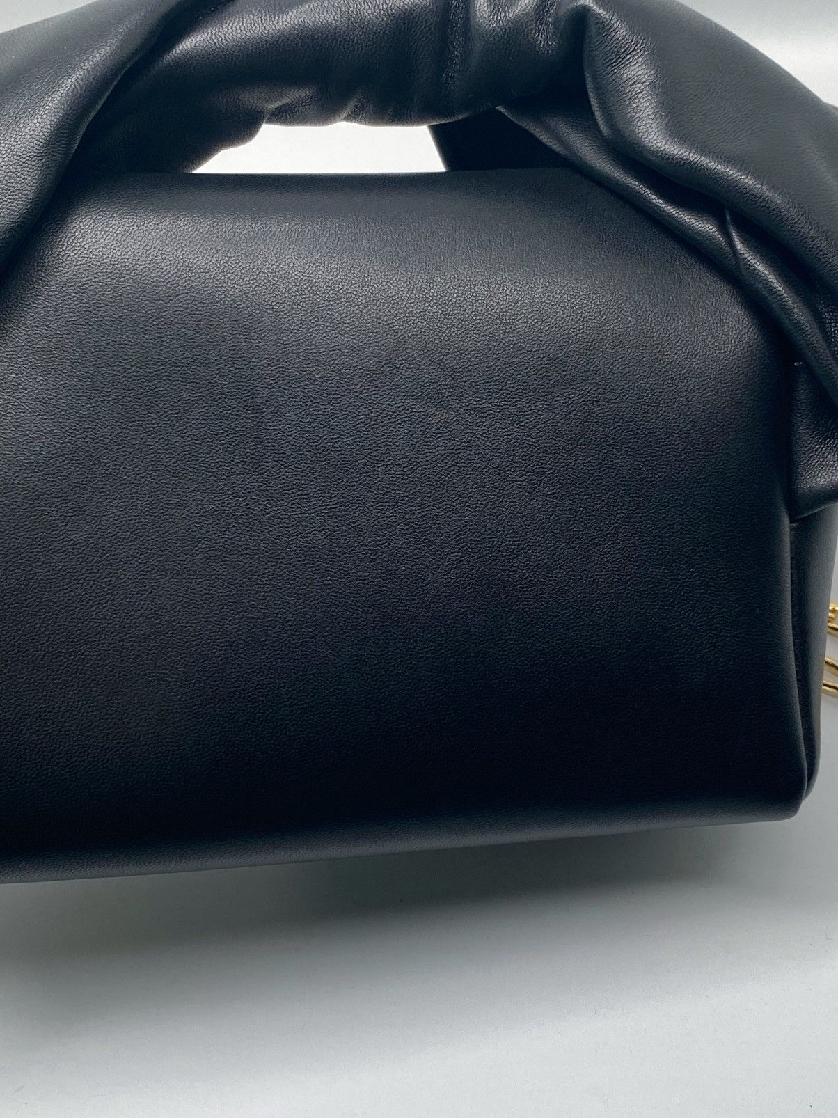 JW Anderson JW ANDERSON Twister midi leather shoulder bag Size ONE SIZE - 11 Thumbnail