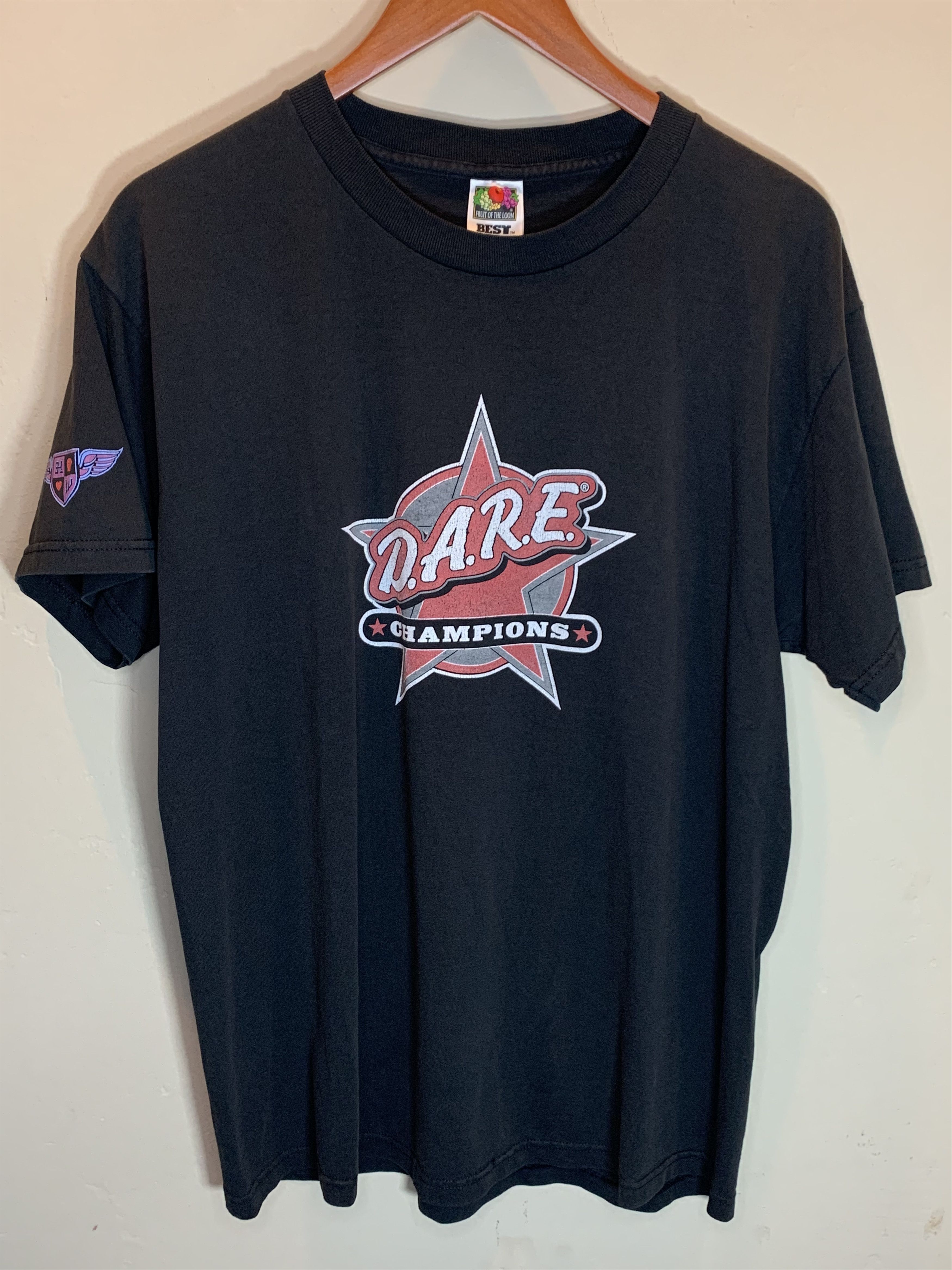 D.A.R.E *RARE* Vintage 90’s D.A.R.E. Champions Drug Art T-Shirt - L Size US L / EU 52-54 / 3 - 1 Thumbnail