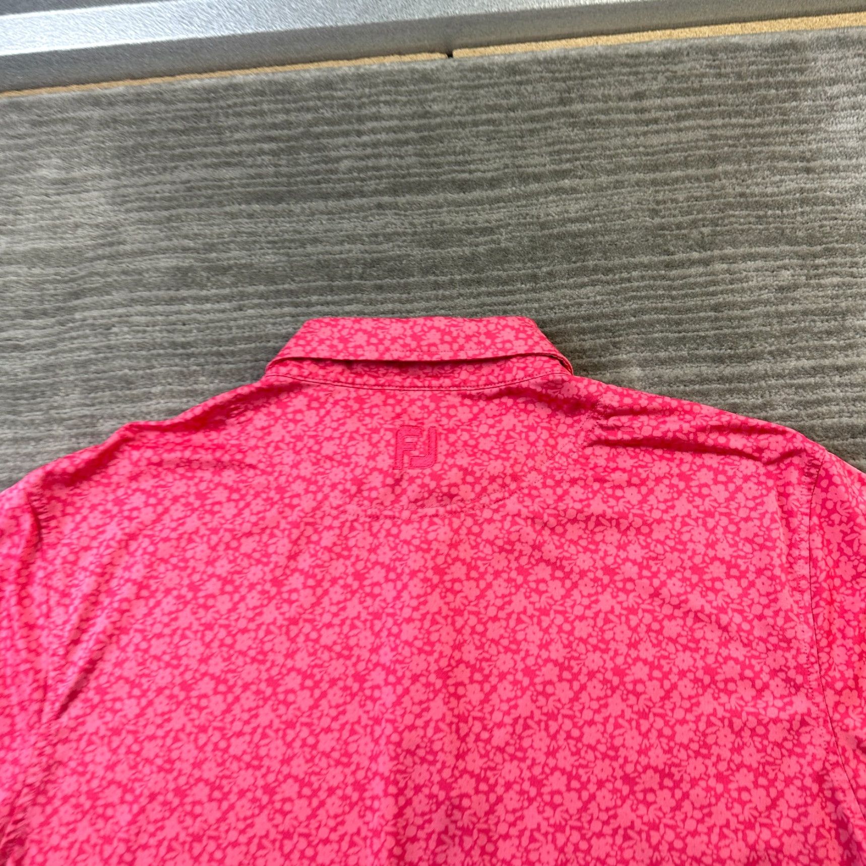 Footjoy FootJoy Polo Shirt Mens M Pink All Over Print Golf Performance Shirt Size US M / EU 48-50 / 2 - 4 Thumbnail