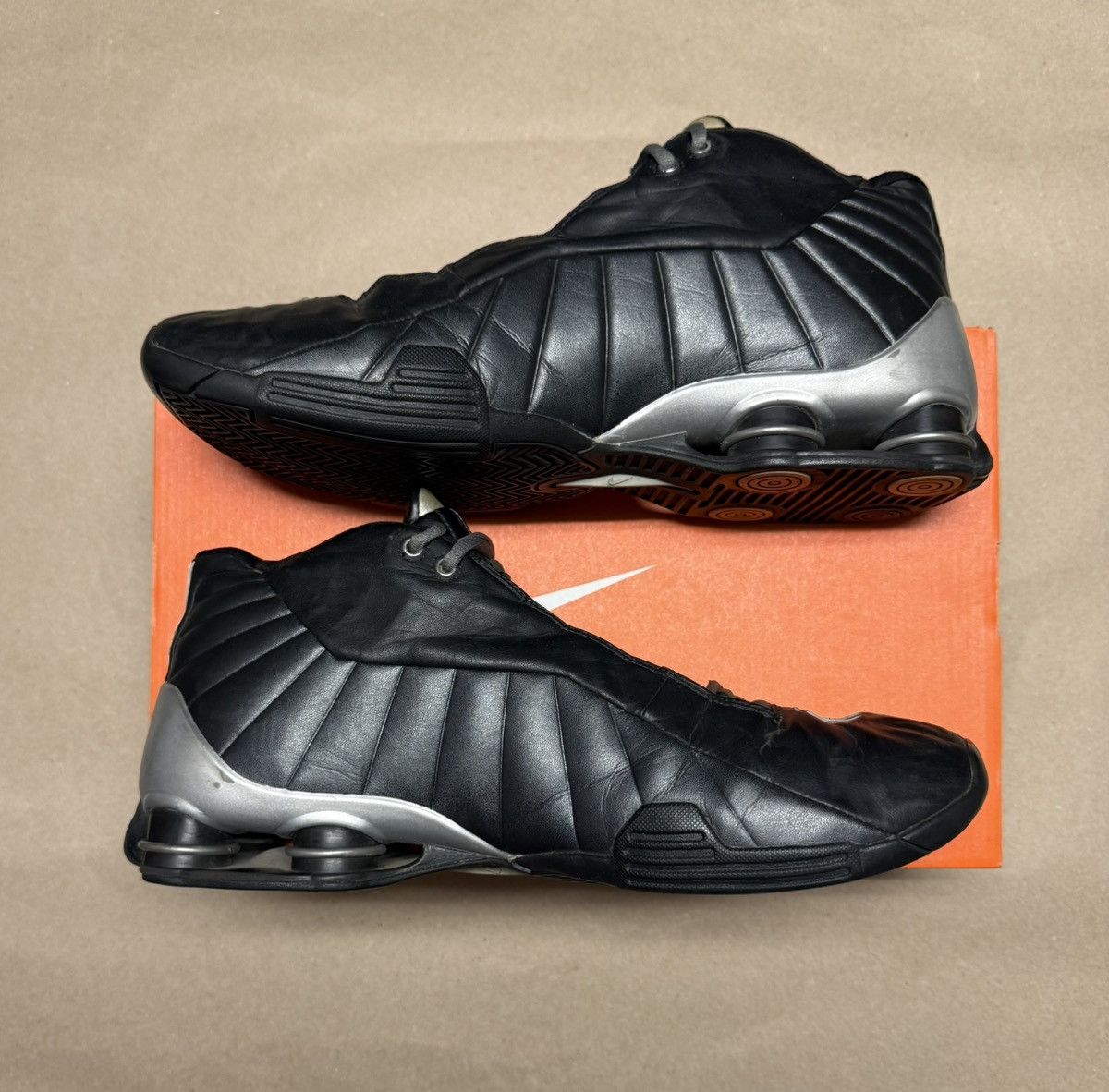 Nike Nike Shox BB4 Black Metallic Silver Mens size 14 Basketball! Size US 14 / EU 47 - 2 Thumbnail