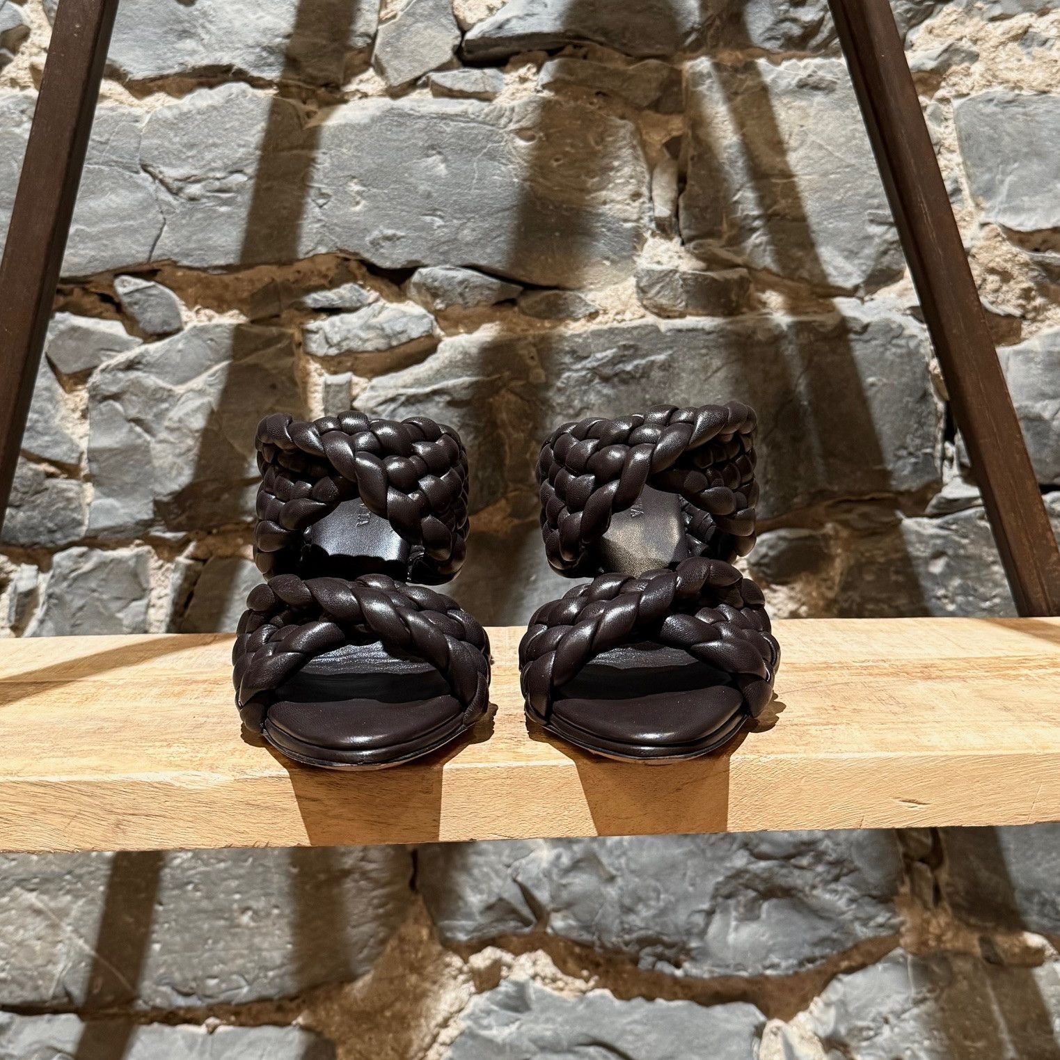 Bottega Veneta Bottega Veneta Brown Leather Woven The Curve Heeled Sandals Size US 6 / IT 36 - 3 Thumbnail