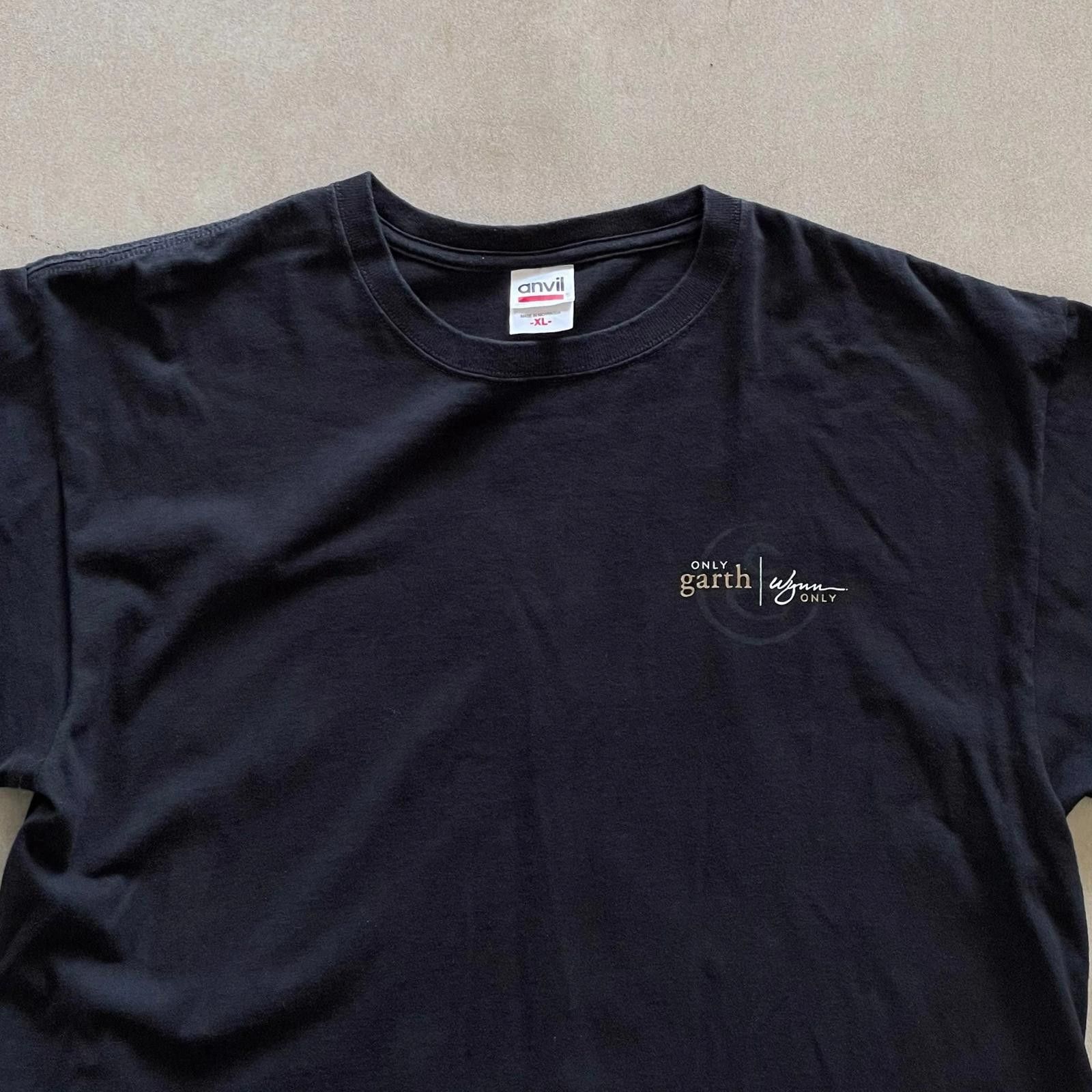 Designer Anvil Garth Brooks Las Vegas Wynn Hotel T-Shirt - XL Size ONE SIZE - 3 Thumbnail