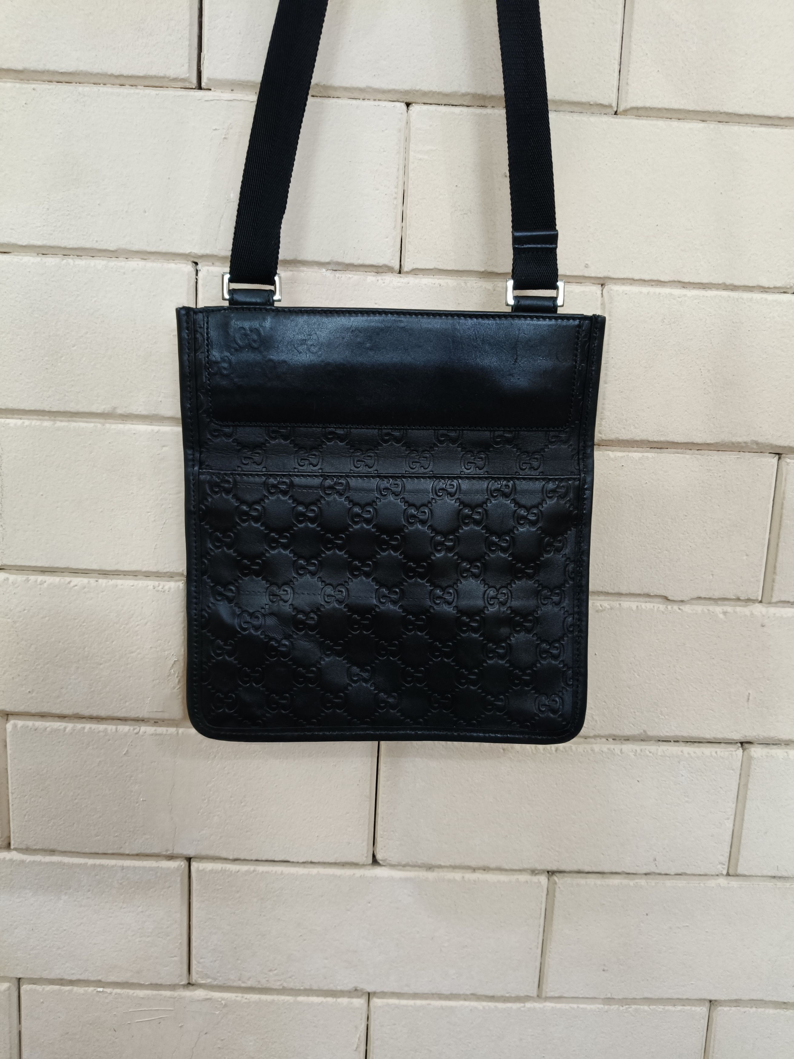 Gucci Gucci Leather Monogram Crossbody Sling Bag Size ONE SIZE - 6 Thumbnail