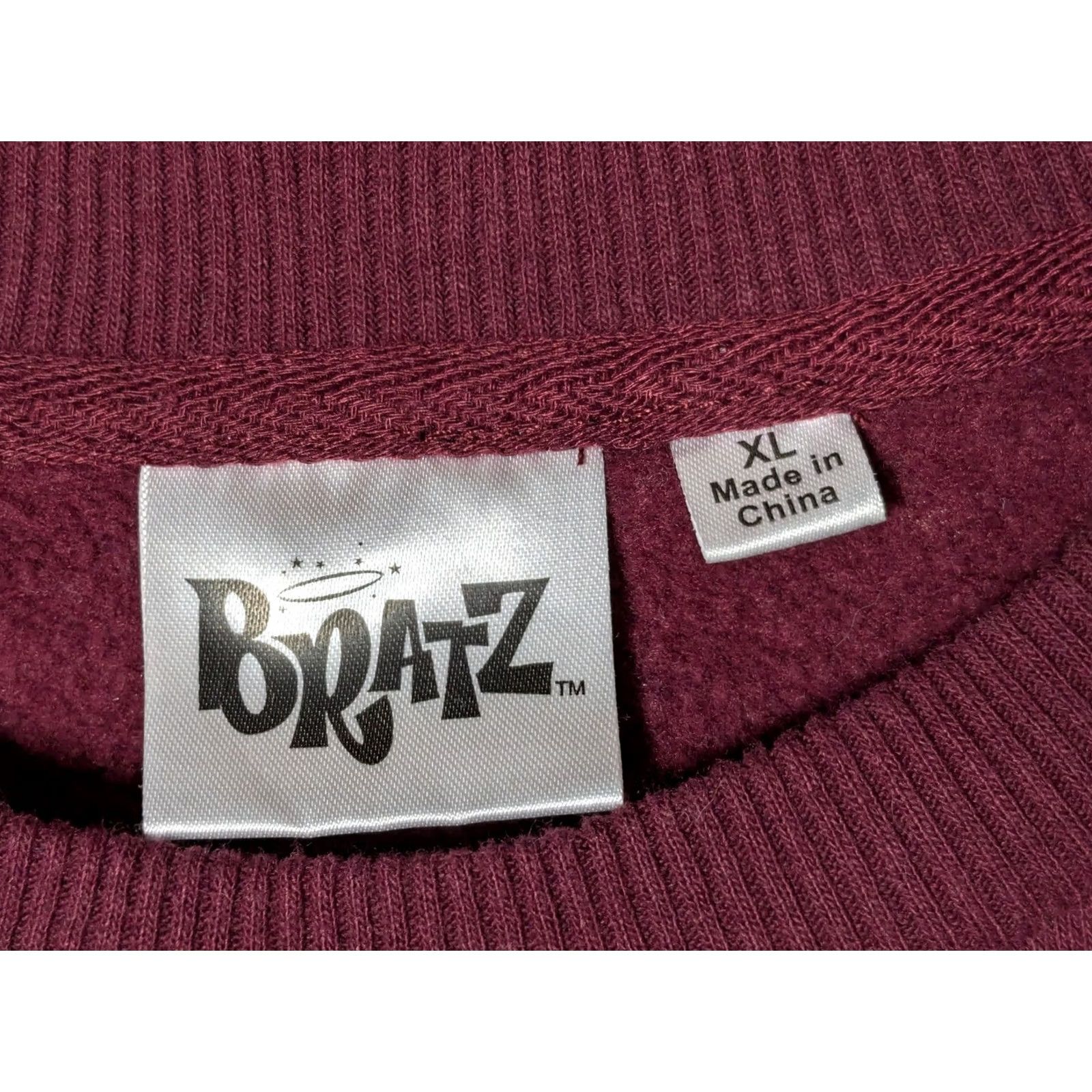 Vintage BRATZ DOLL GROUP Women Oversized XL Burgundy Fuzzy Logo Pullover Sweatshirt Size XL / US 12-14 / IT 48-50 - 7 Thumbnail