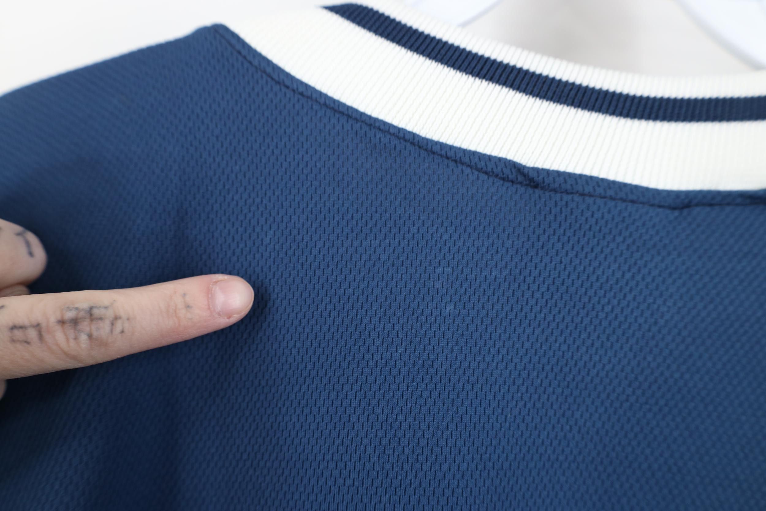 Umbro Vintage 90s Umbro Futbol Soccer Jersey T-Shirt Blue USA Size US L / EU 52-54 / 3 - 10 Thumbnail