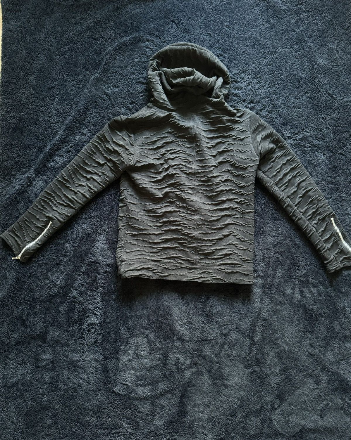 Tornado Mart Tornado Mart Asymmetrical Hoodie Size US S / EU 44-46 / 1 - 2 Thumbnail