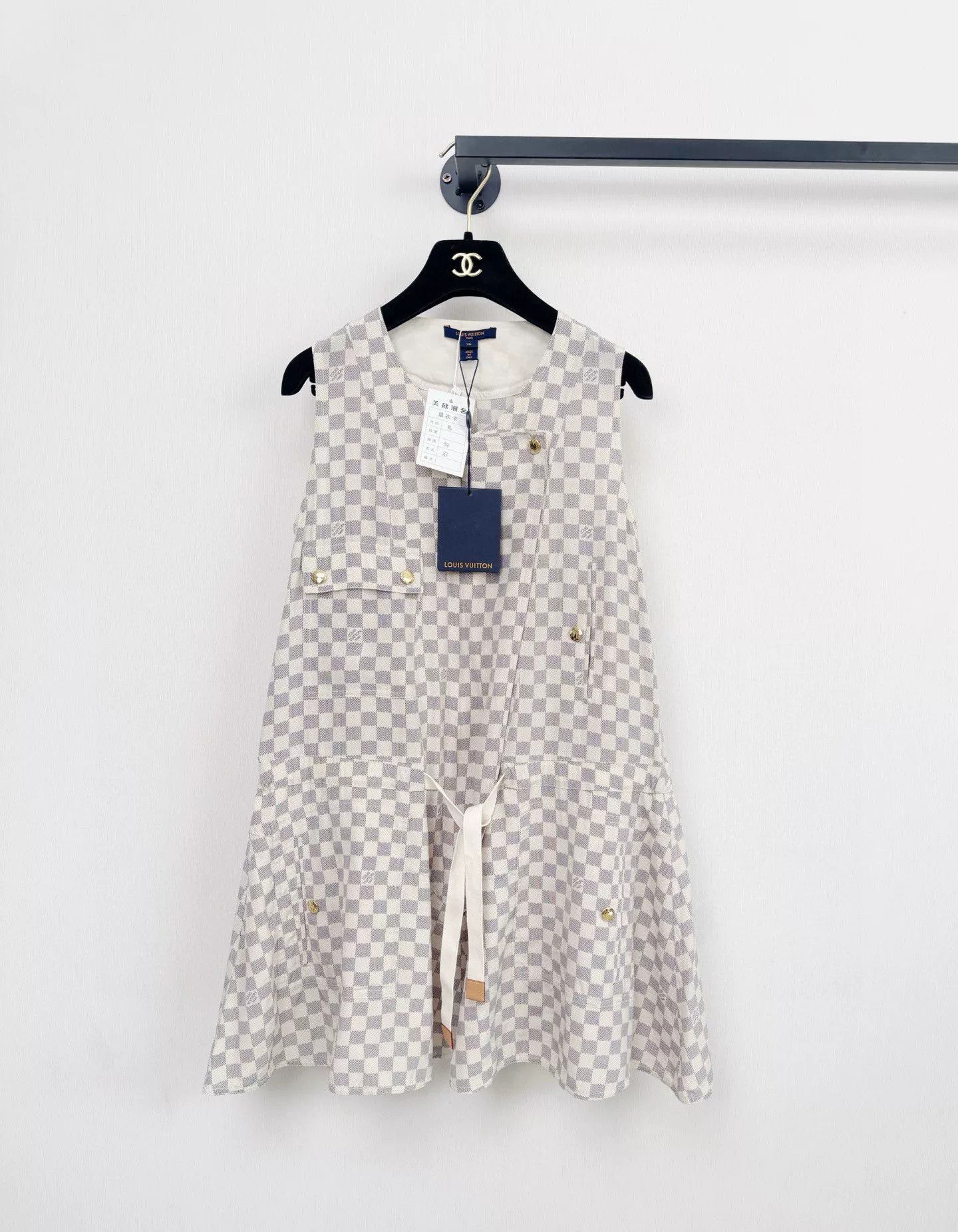 Louis Vuitton Louis Vuitton New Checkered Sleeveless Dress Size US S / EU 44-46 / 1 - 1 Thumbnail