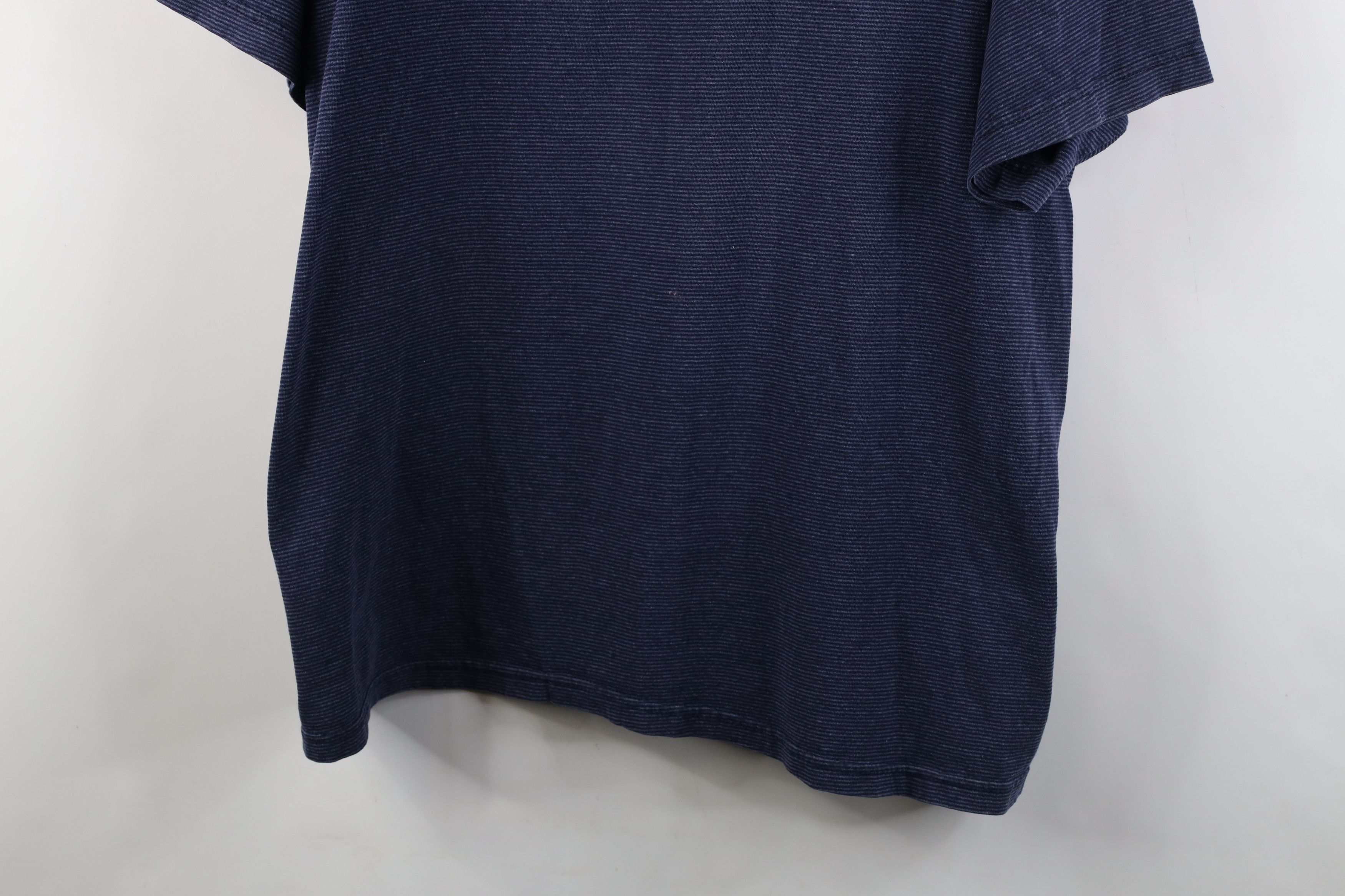 Vintage Vintage 90s Streetwear Florida Shark Tooth T-Shirt USA Size US XL / EU 56 / 4 - 3 Thumbnail
