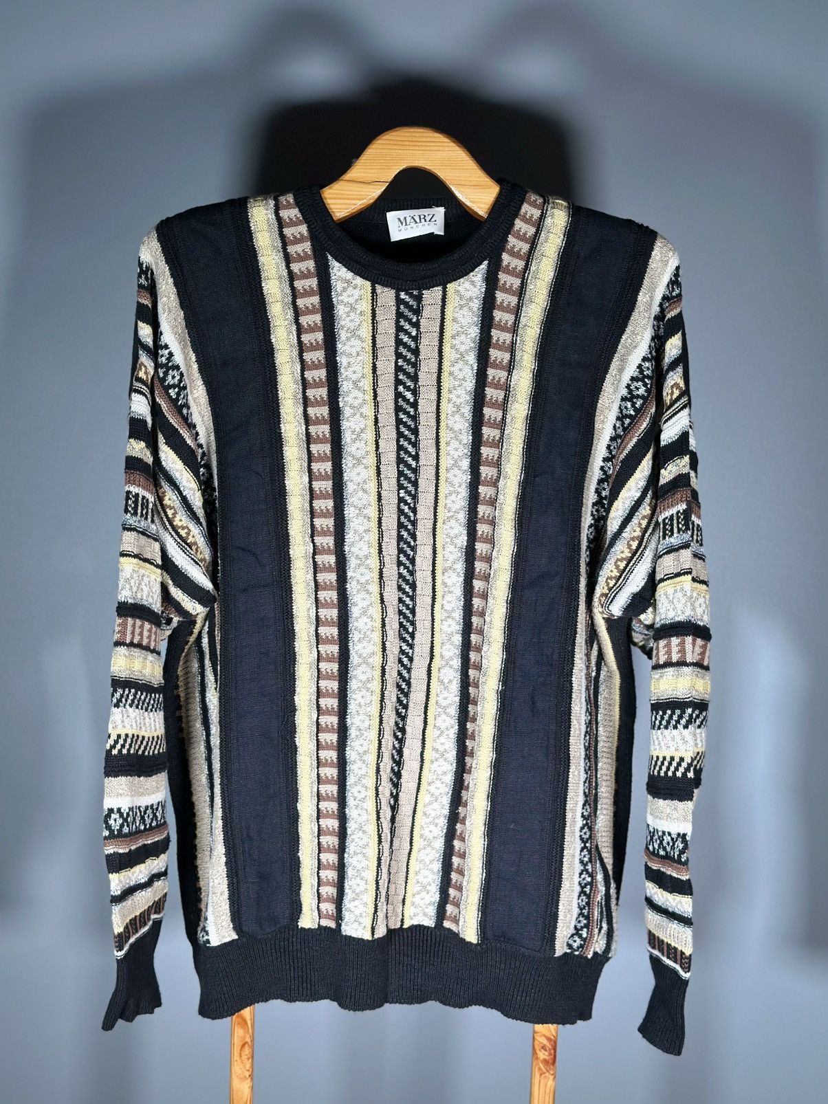 Coogi Marz USA Coogi Style 3D Knit Pullover Sweater Men’s XL Size US XL / EU 56 / 4 - 1 Thumbnail