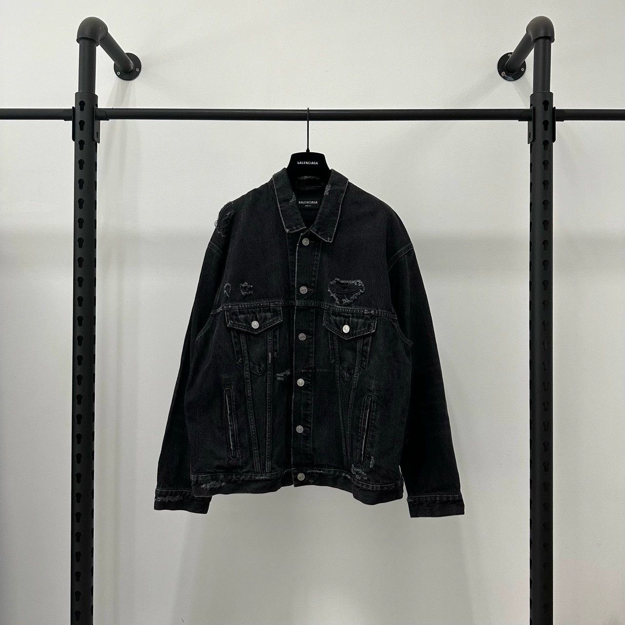 Balenciaga Balenciaga FW21 Barcode Embroidered Logo Damaged Denim Jacket Size US XS / EU 42 / 0 - 1 Thumbnail