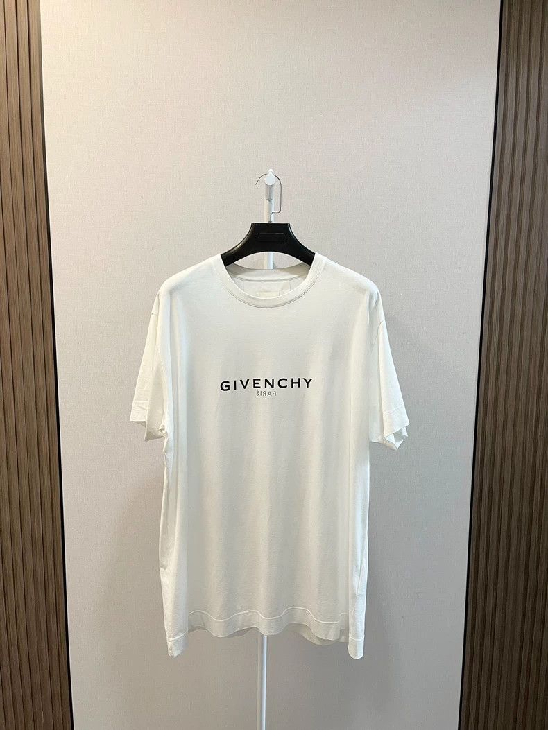 Givenchy Givenchy White Reversible Logo Short Sleeve T-shirt Size US XL / EU 56 / 4 - 1 Thumbnail