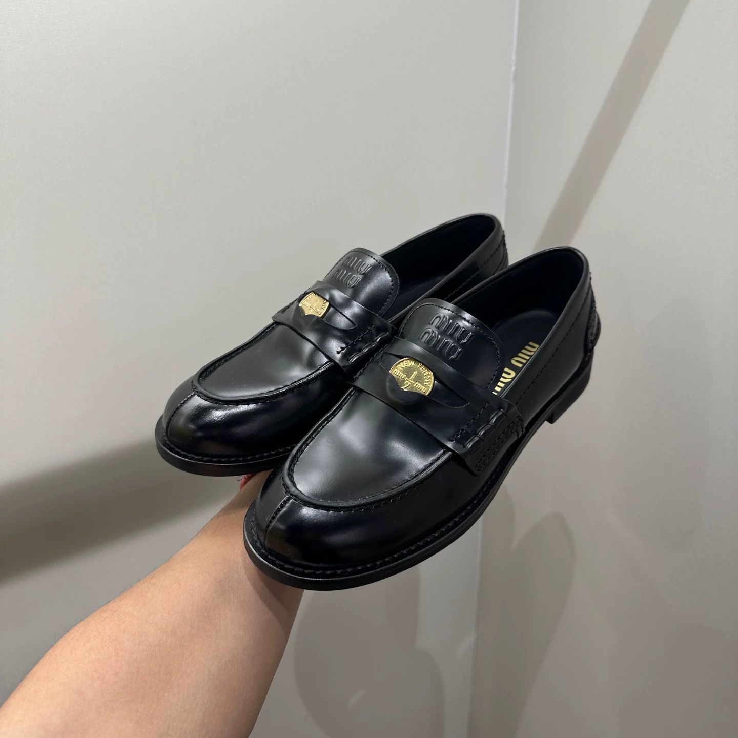 Miu Miu MIU MIU jan1118 Penny Gold Logo Loafer 36.5 Size US 5.5 / IT 35.5 - 1 Thumbnail