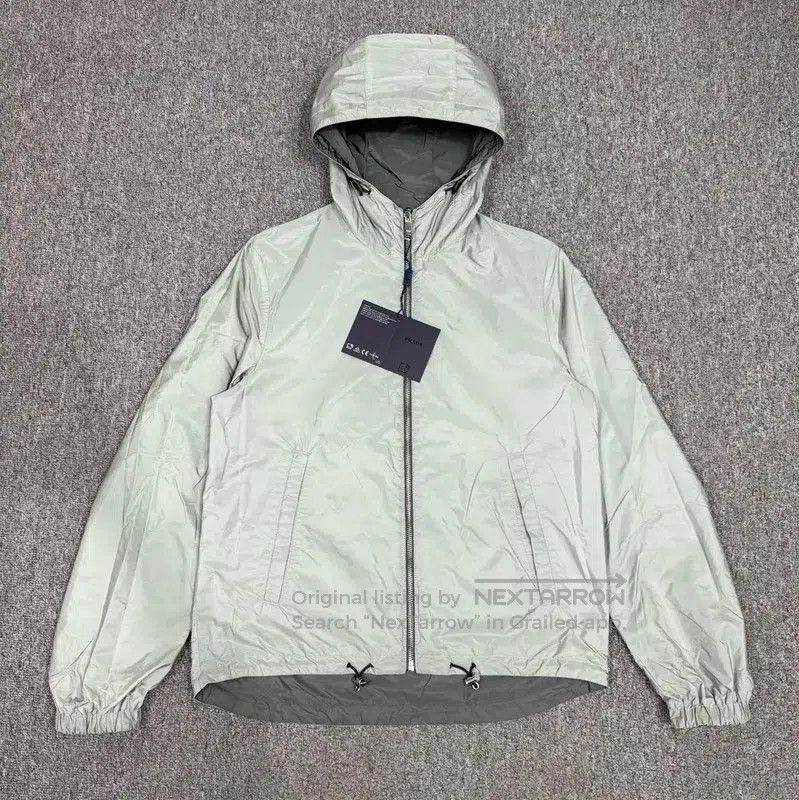 Prada Prada Men's Gray Nylon Light Jacket. Size US M / EU 48-50 / 2 - 3 Thumbnail