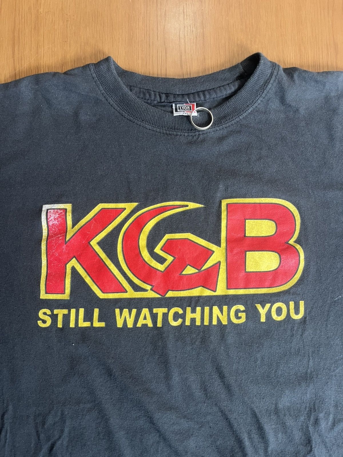 Vintage Vintage KGB Still Watching You 00’s Parody Tshirt Size US XXL / EU 58 / 5 - 5 Thumbnail