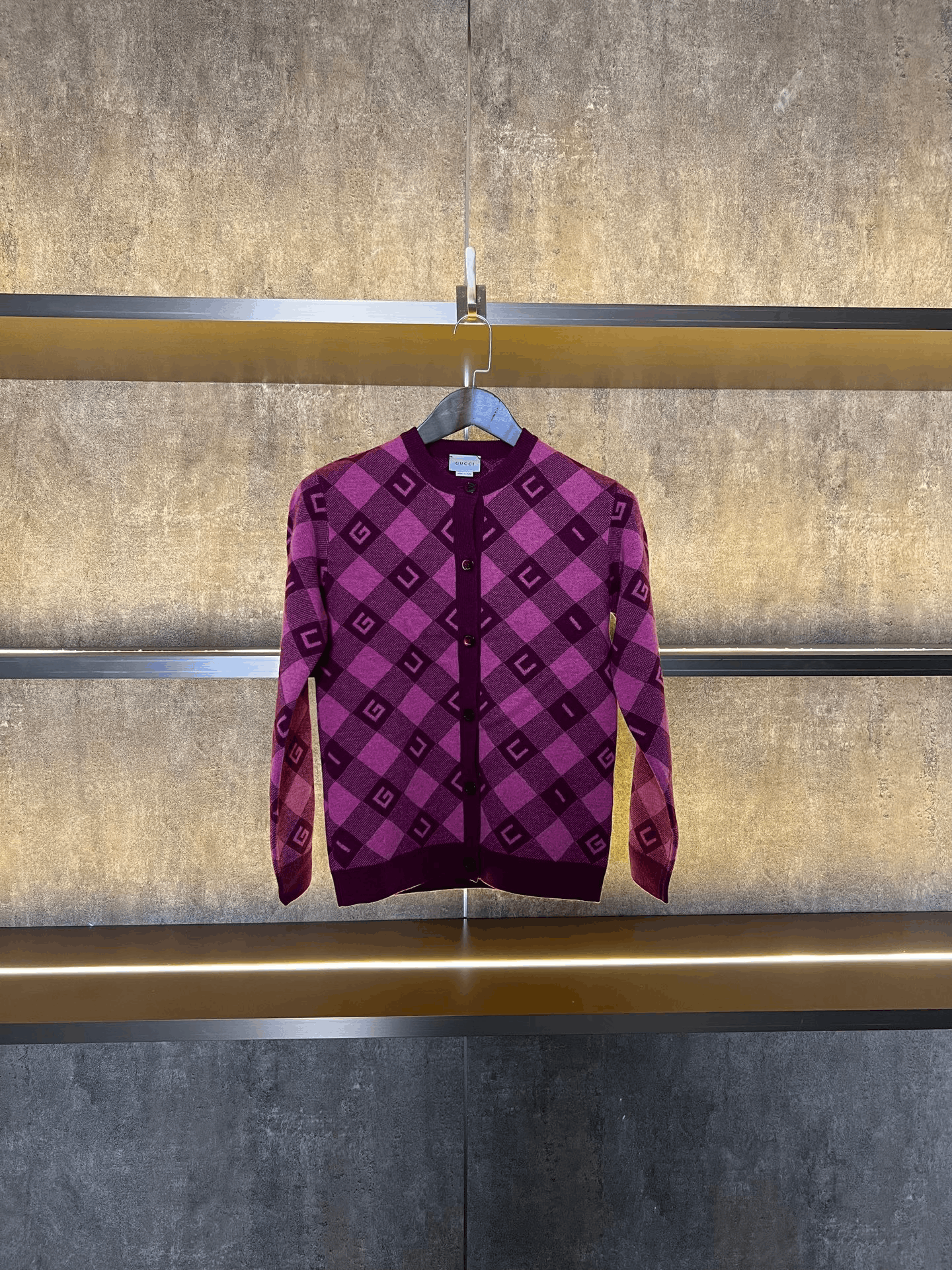 Gucci Gucci Sweater XS Women Size XS / US 0-2 / IT 36-38 - 1 Thumbnail