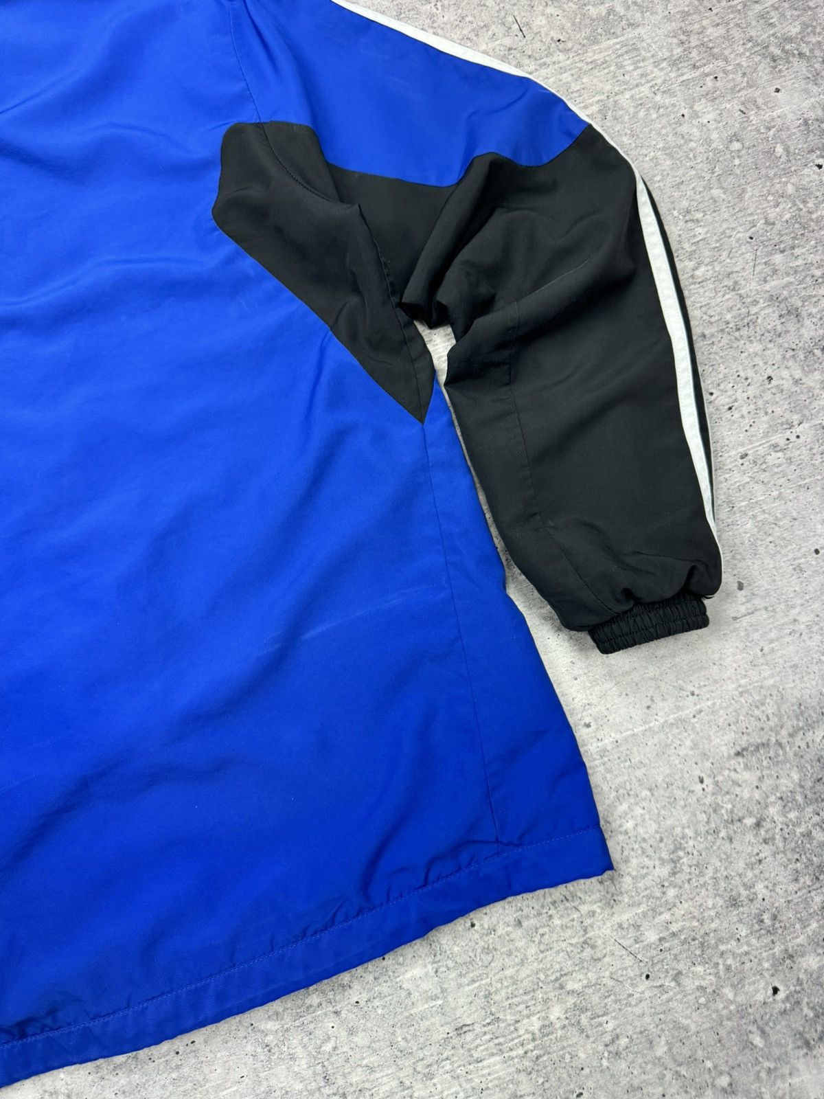 Adidas Vintage Adidas Middlesbrough Soccer Football Fun Top Jacket Size US S / EU 44-46 / 1 - 17 Thumbnail
