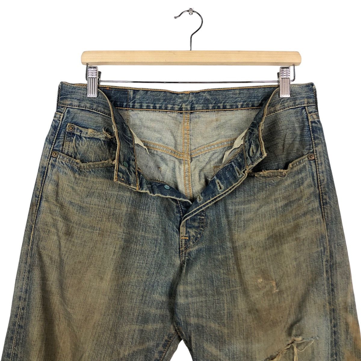 Levi's 🔥Vintage Distressed Denim Rusty Design Levi’s 501 Size US 32 / EU 48 - 14 Thumbnail