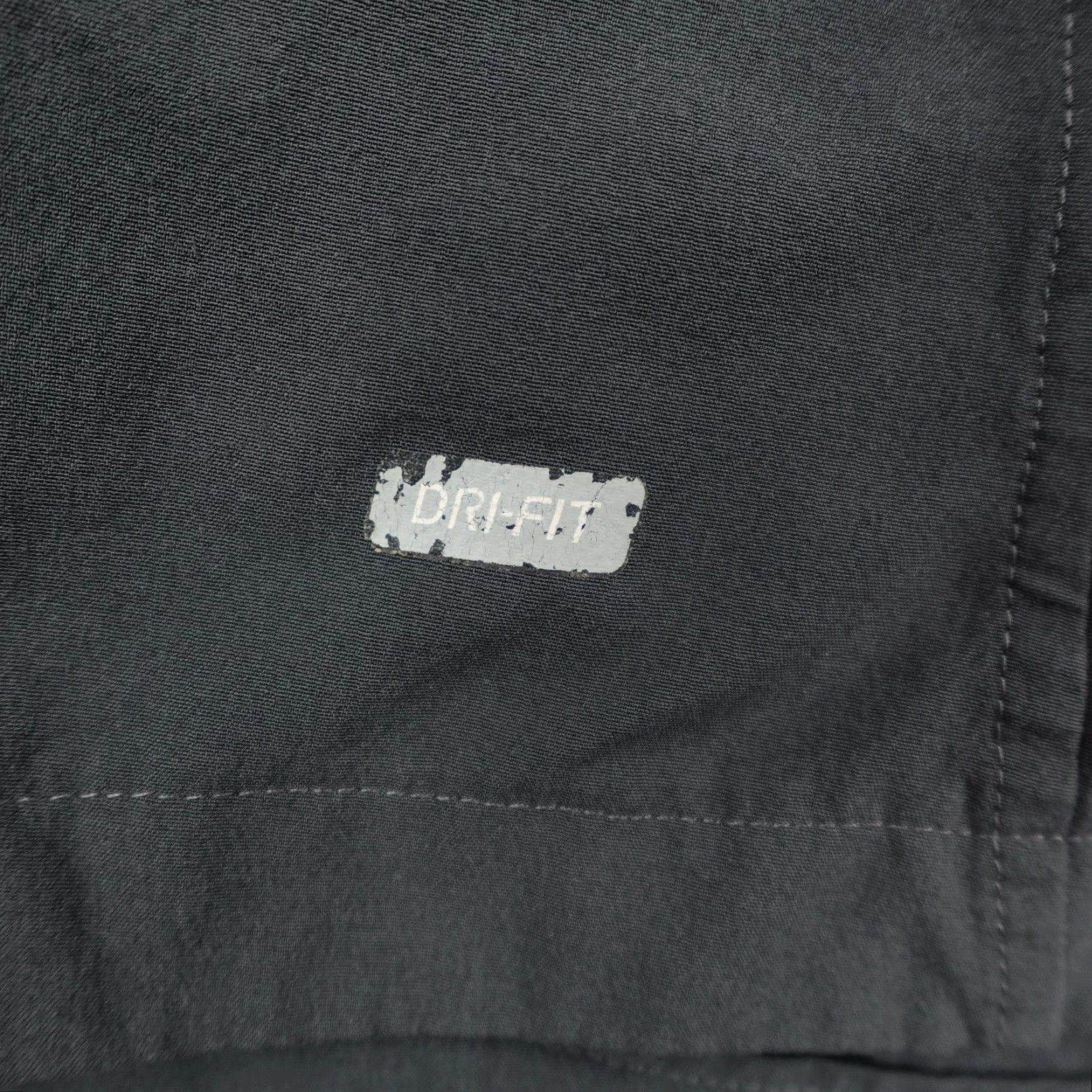 Nike VINTAGE Nike Jacket Mens XL Gray Dri-FIT Track Coat Full Zip Performance Y2K Size US XL / EU 56 / 4 - 4 Thumbnail