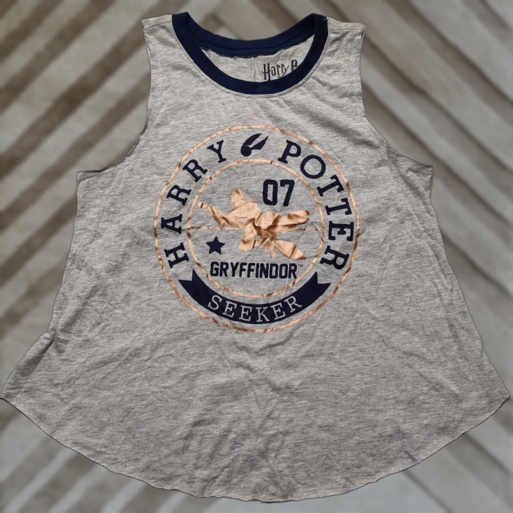 Vintage HARRY POTTER GRYFFINDOR Quidditch SEEKER Women Small Gray Sleepwear Tank NEW Size ONE SIZE - 1 Thumbnail