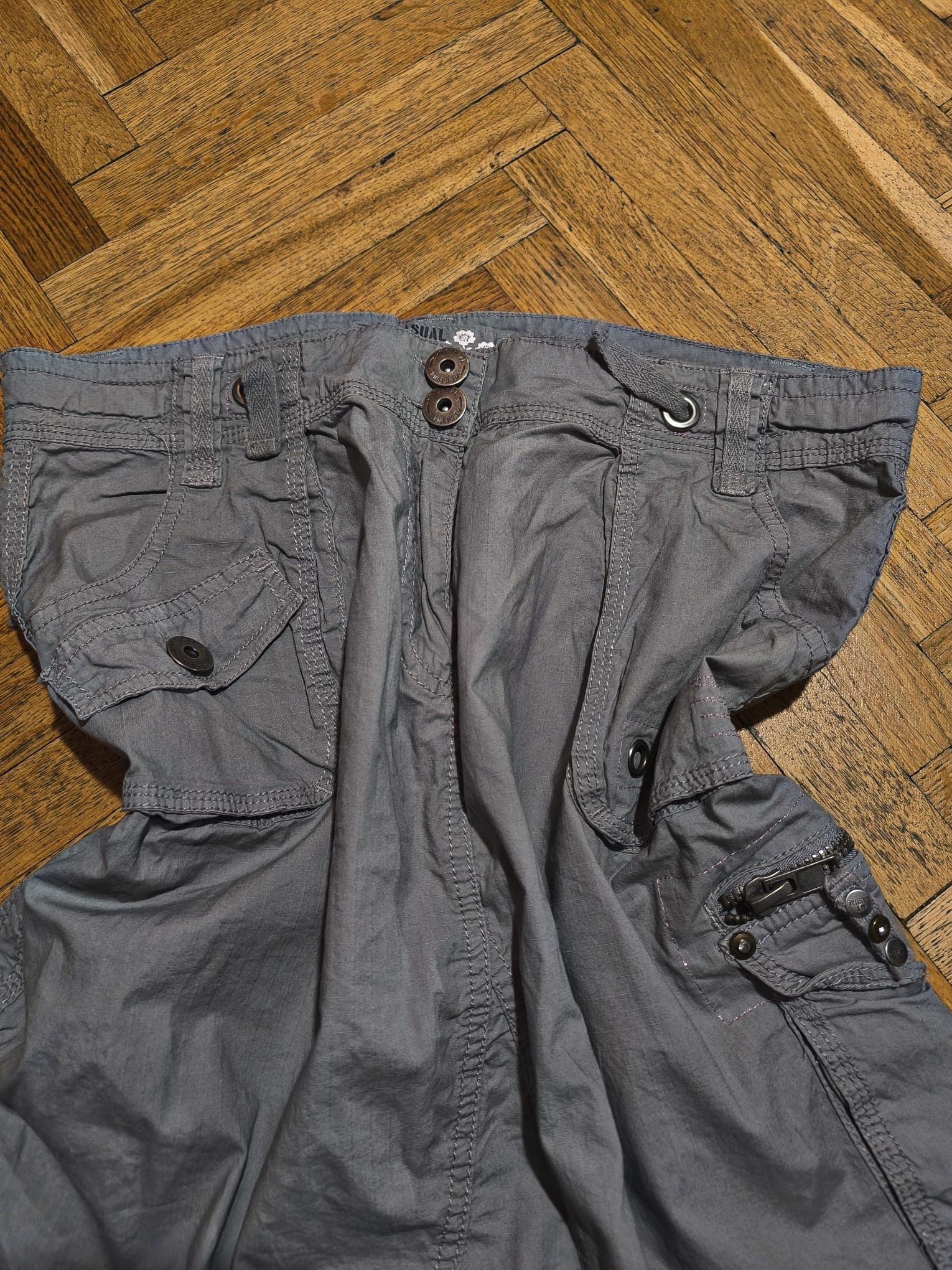 Other 00s japan style cargo miniskirt metal studded hardwear Size 31" - 4 Thumbnail