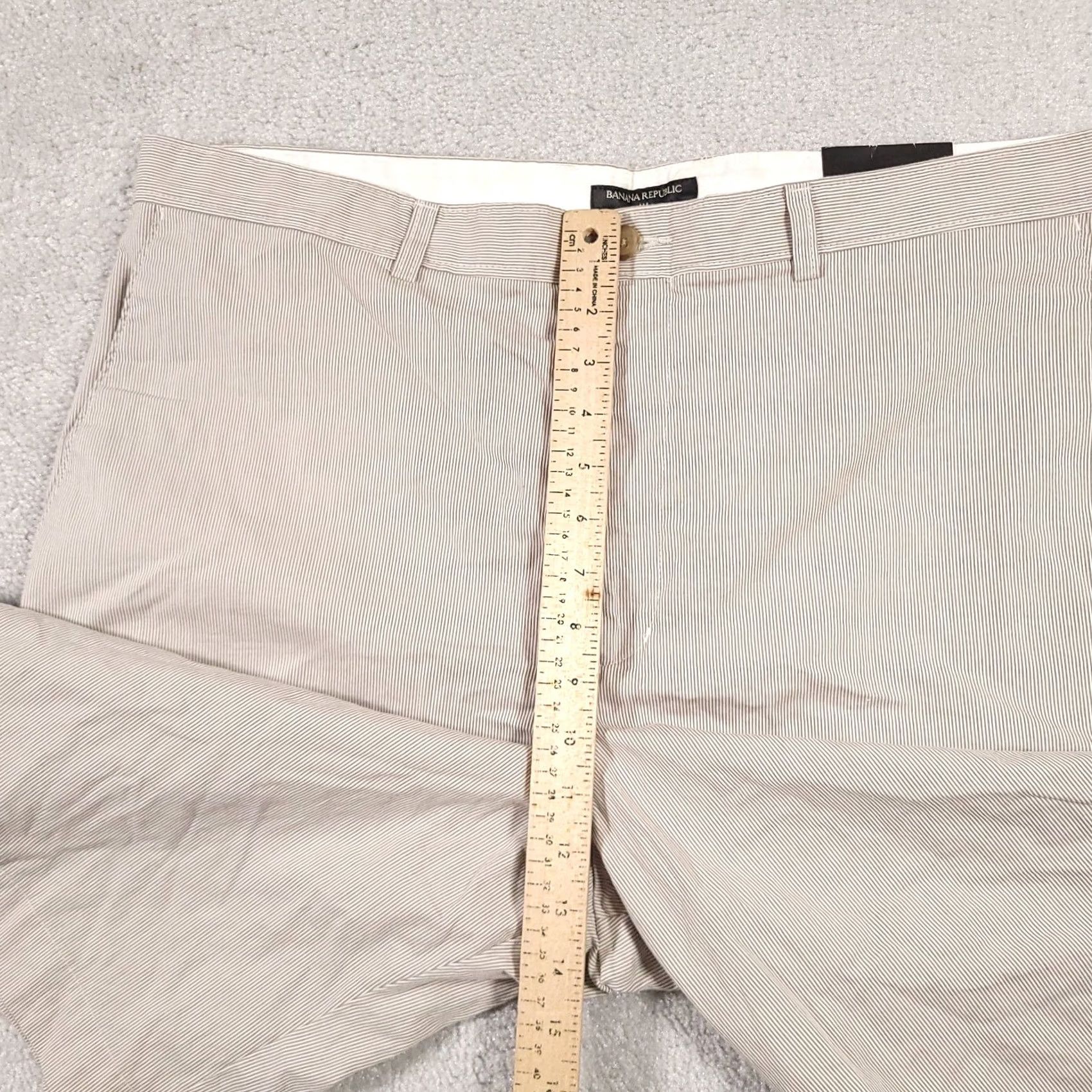 Banana Republic Banana Republic Chino Shorts Mens 38 Casual Flat Front Striped Size US 38 / EU 54 - 7 Thumbnail