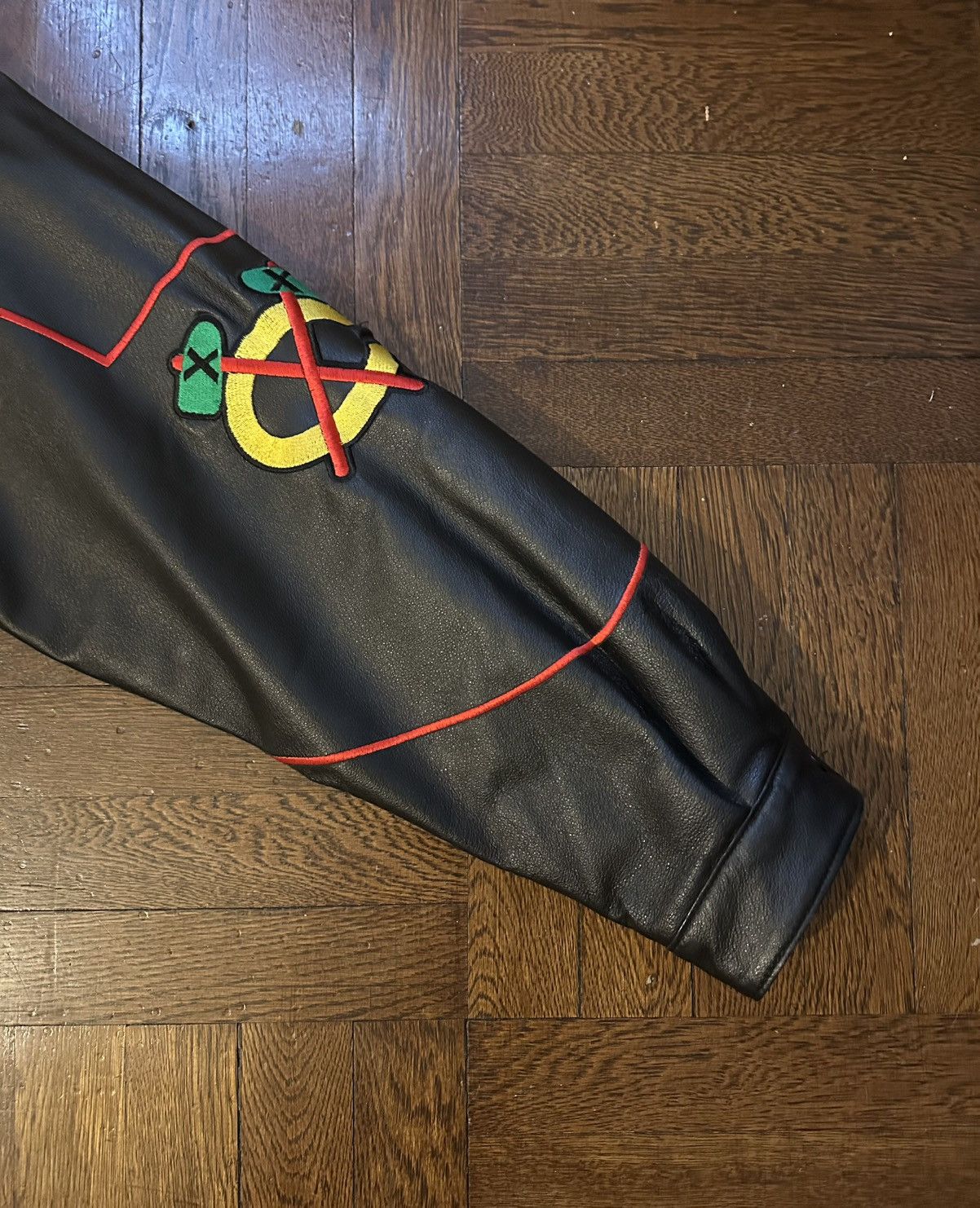 Jeff Hamilton LASTDROP Vtg Jeff Hamilton Chicago Blackhawks Leather Jacket Size US S / EU 44-46 / 1 - 11 Thumbnail