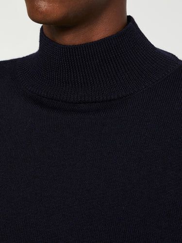 Maison Margiela o1y1124 Long Sleeves Turtleneck Sweater In Navy Size US XXL / EU 58 / 5 - 3 Thumbnail