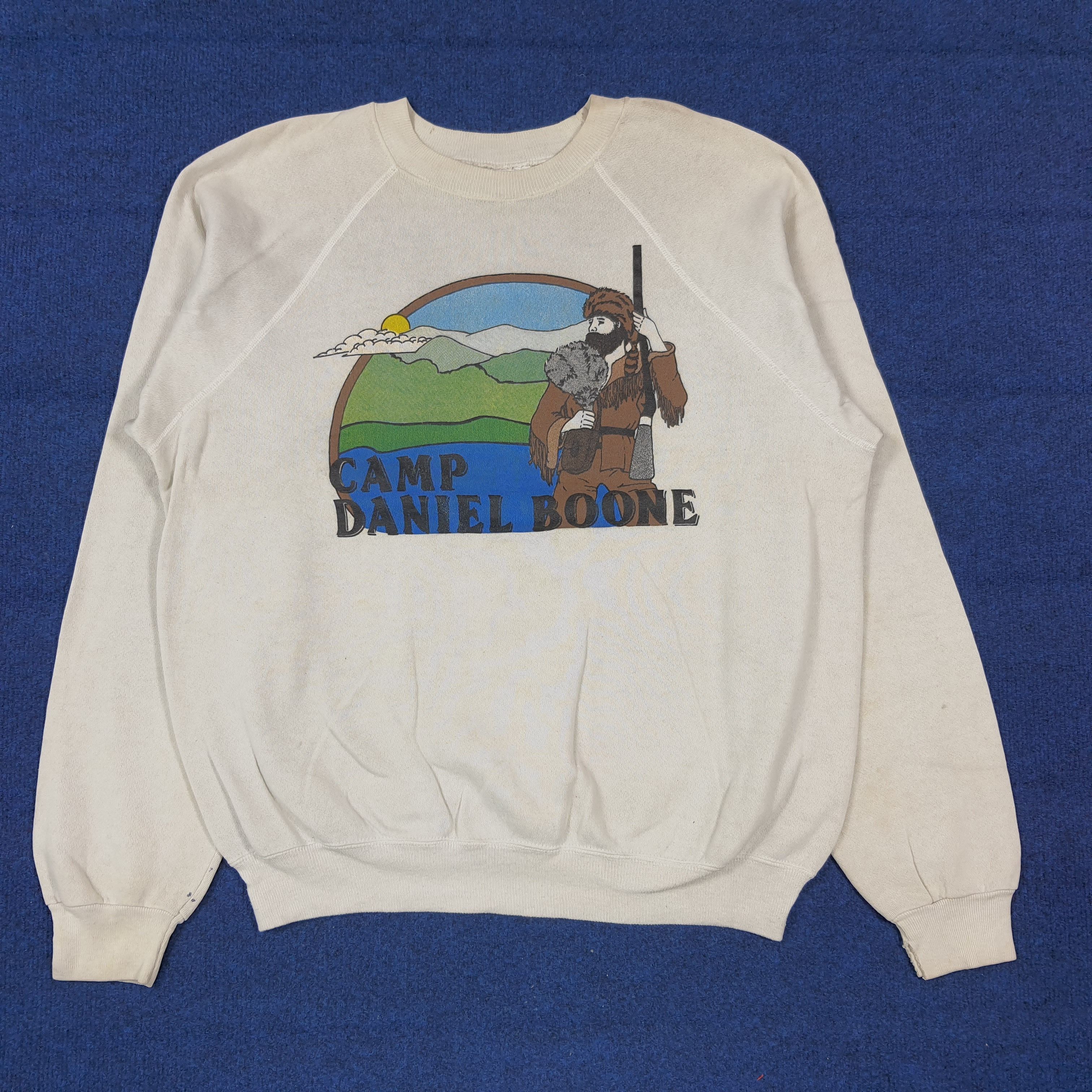 Hanes Vintage 90s Hanes Camp Daniel Boone Sweatshirt C286N13 Size US L / EU 52-54 / 3 - 1 Thumbnail