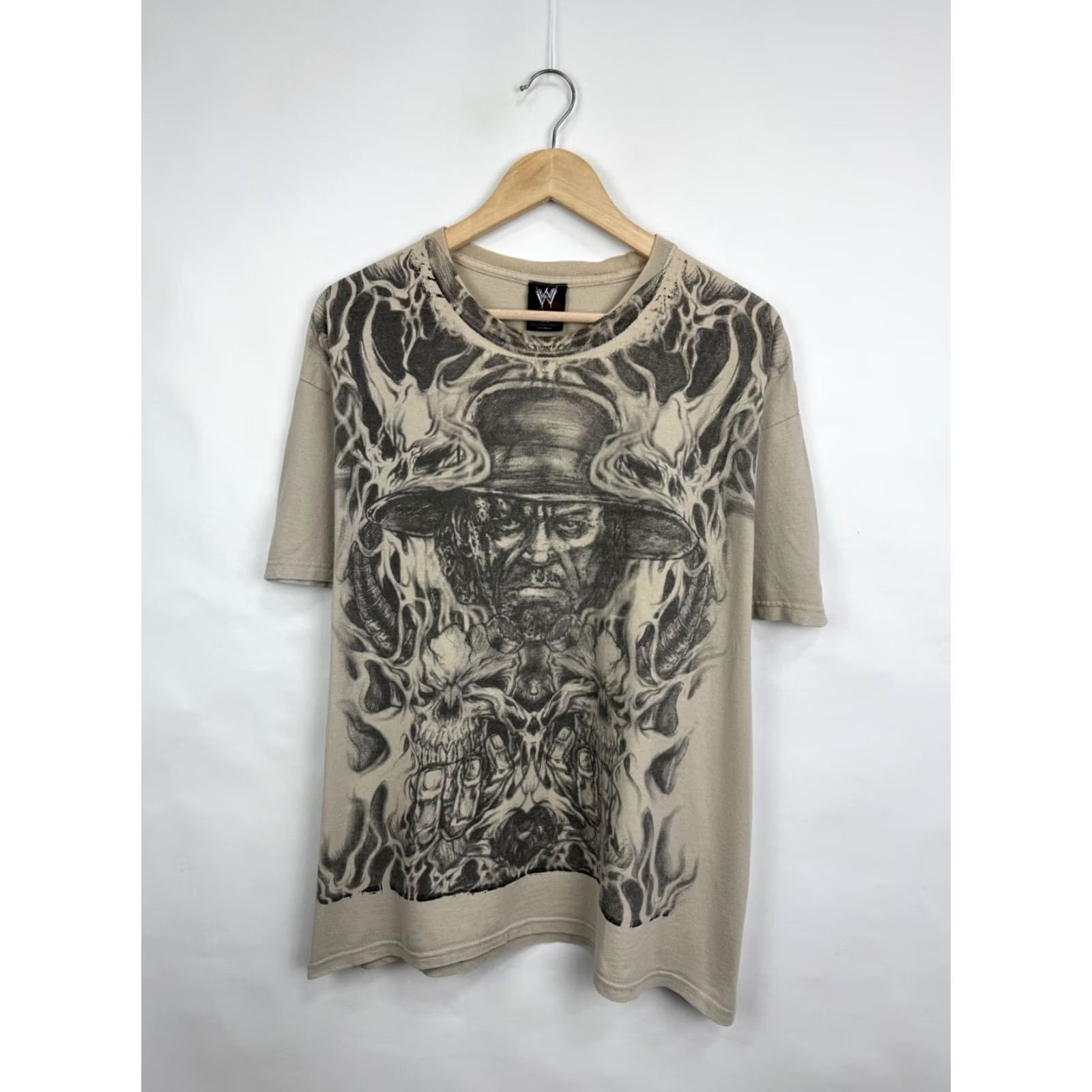 Vintage VINTAGE WWE Undertaker Skull Rip Dead T-Shirt XL Beige Mens Shirt Size US XL / EU 56 / 4 - 3 Thumbnail