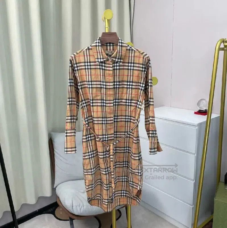 Burberry Women's Cotton Dress in Light Brown.