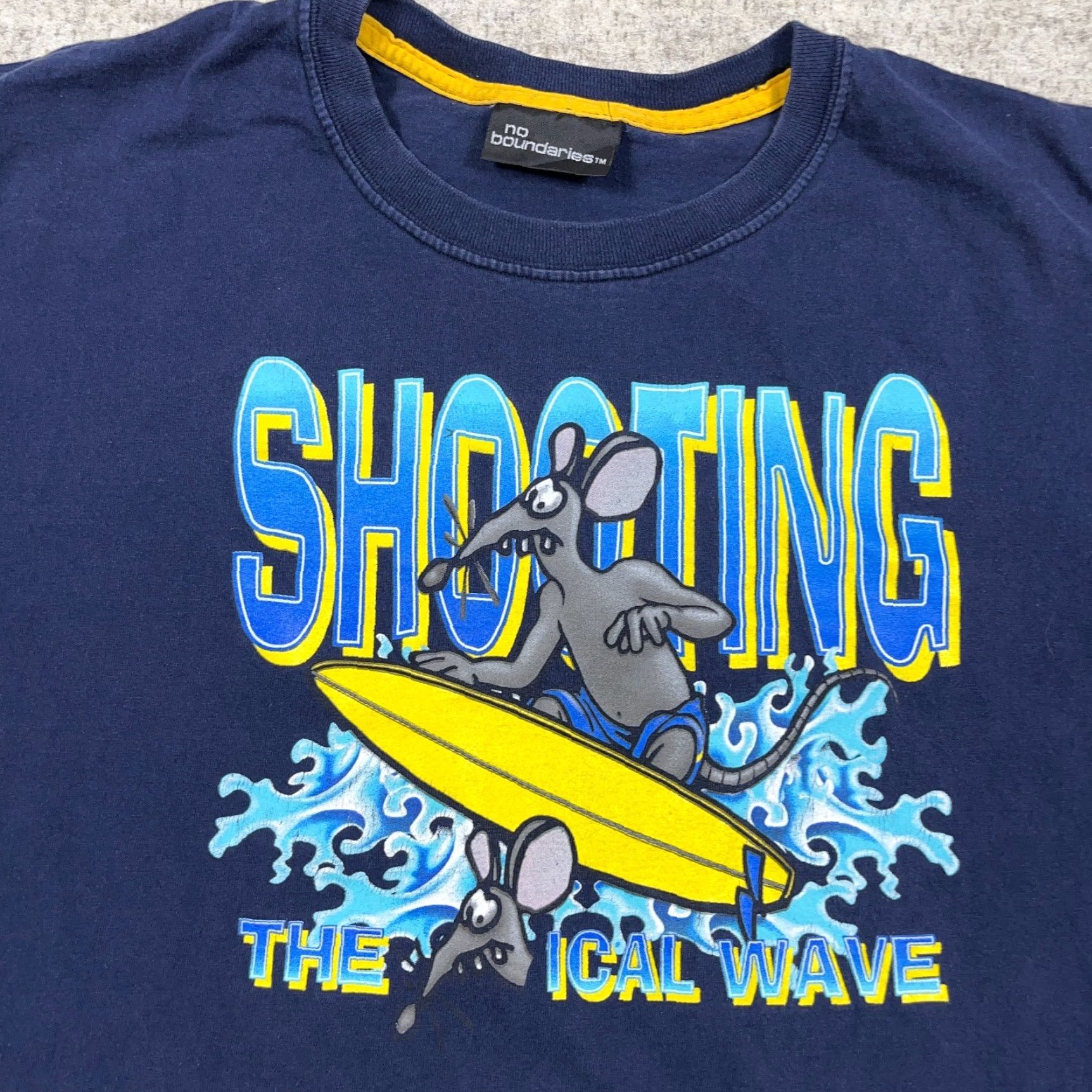 Vintage VINTAGE No Boundaries Shirt Men 2XL Blue Surfing Rat Mouse Radical Wave 00s Size US XXL / EU 58 / 5 - 2 Thumbnail