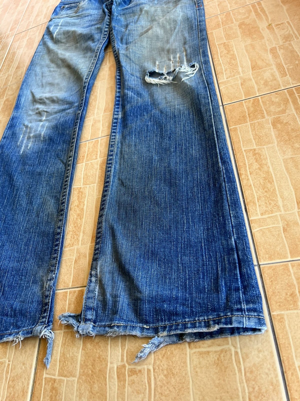 semanticdesign Semantic Designs Flare Distress Mud Wash Jean Size US 32 / EU 48 - 8 Thumbnail