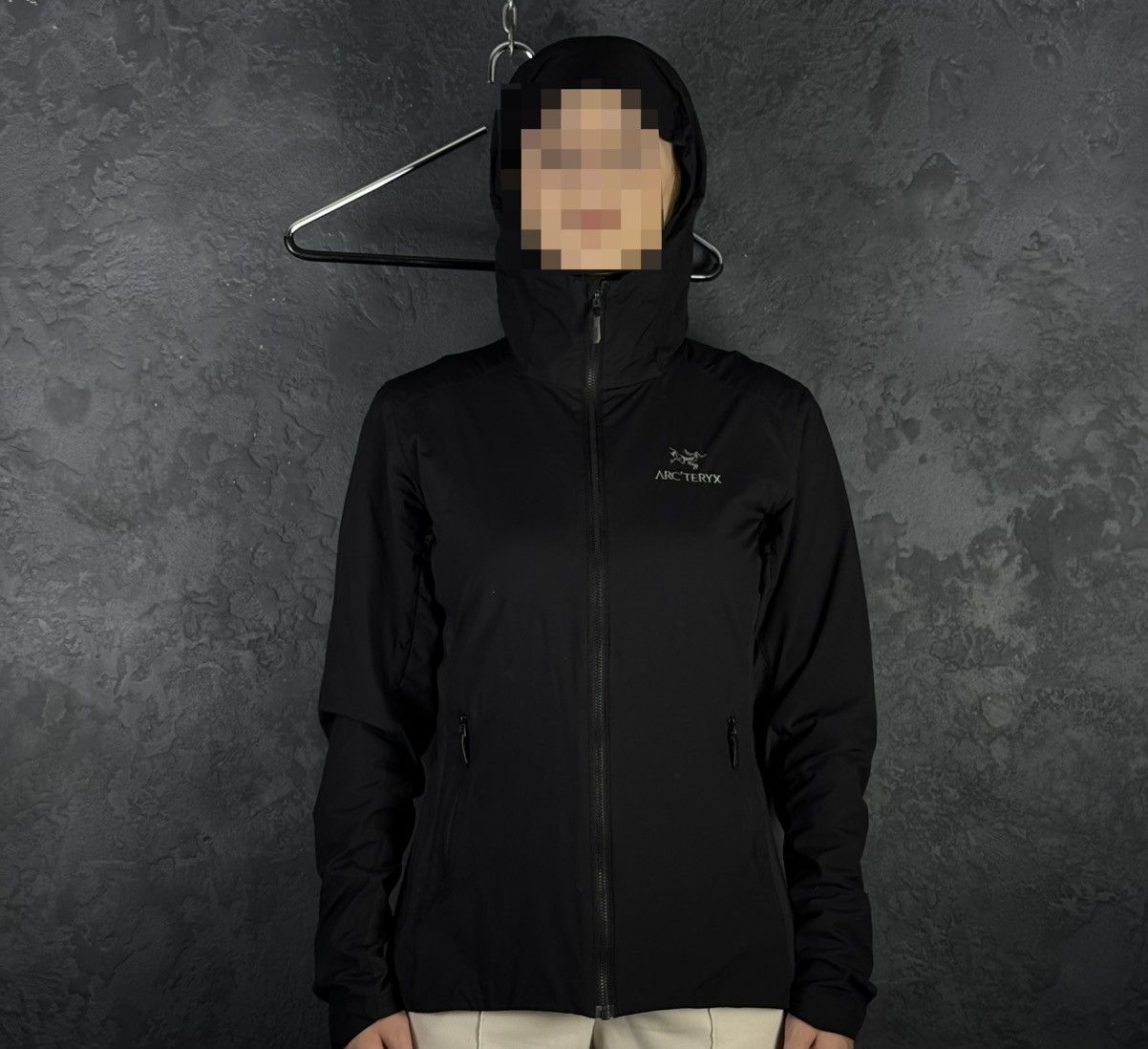 Arc'teryx Arc'Teryx Atom LT Hoody Jacket Women's Size M Black Size M / US 6-8 / IT 42-44 - 3 Thumbnail
