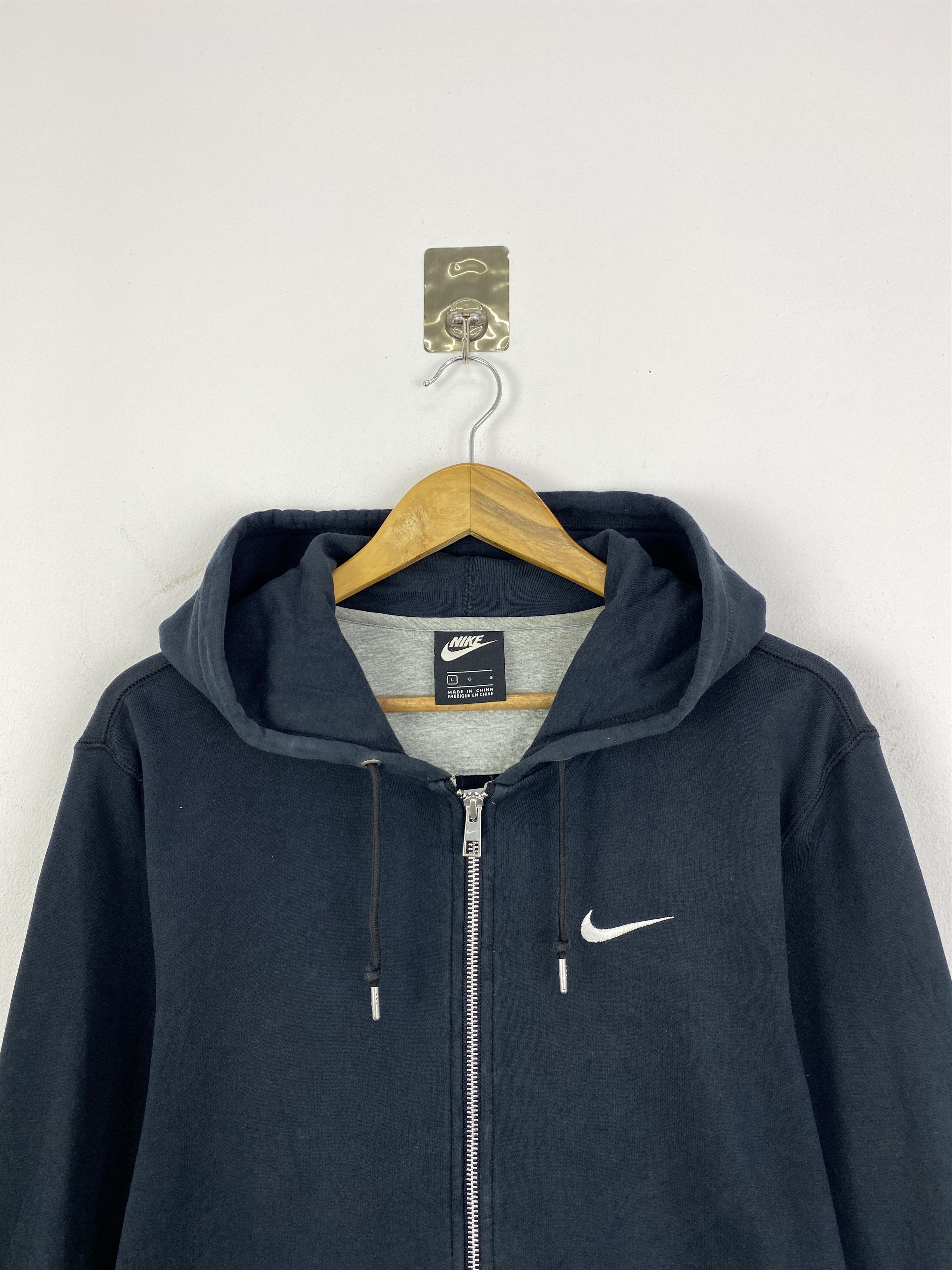 Nike Vintage Nike Zipper Up Hoodie SH0231 Size US L / EU 52-54 / 3 - 2 Thumbnail