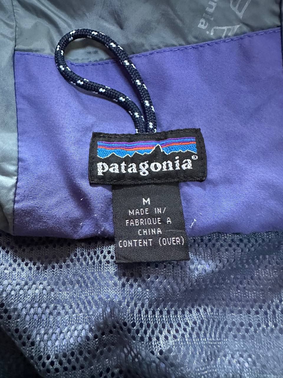 Patagonia Patagonia Hoodie Nylon Jacket Size US M / EU 48-50 / 2 - 16 Thumbnail