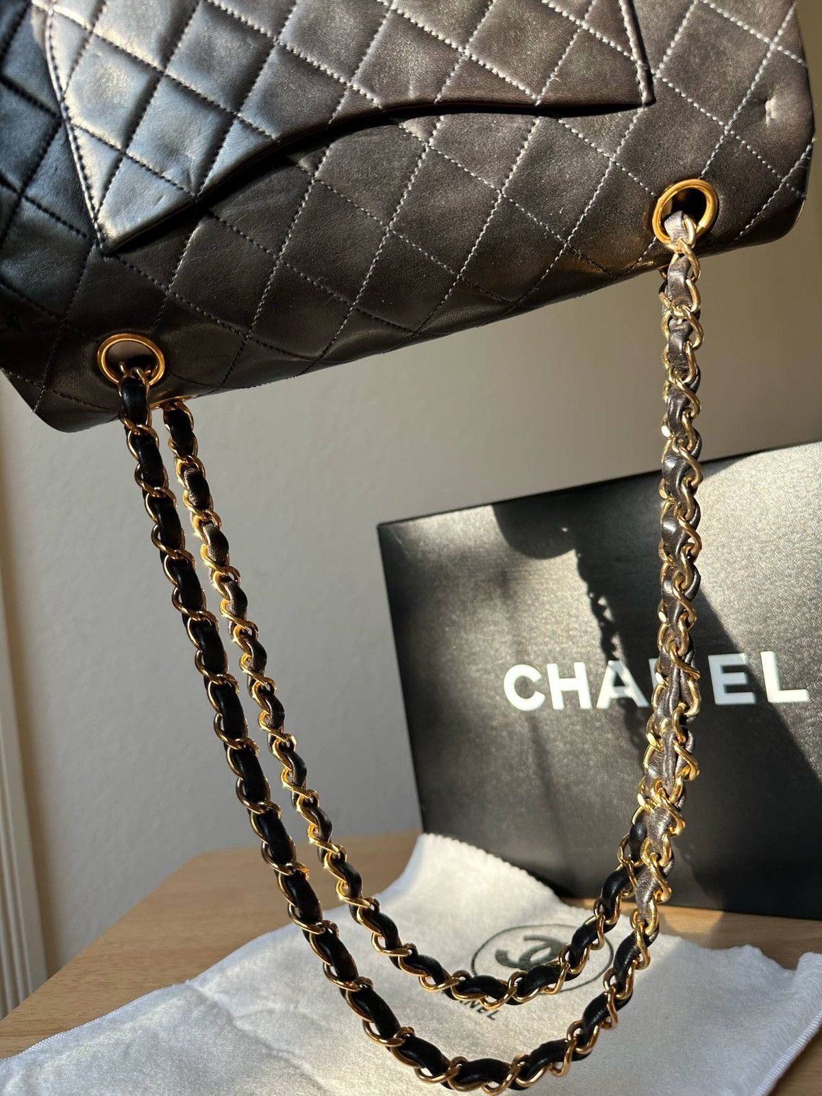 Chanel Chanel Vintage Series 3 Medium Lambskin Flap - GHW Size ONE SIZE - 3 Thumbnail