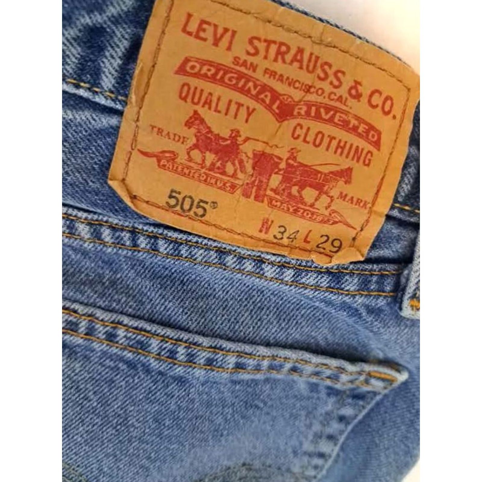 Levi's VINTAGE Levi's 505 Jeans Straight Blue 34x29 Mens Closet 90s Functional Size US 34 / EU 50 - 5 Thumbnail