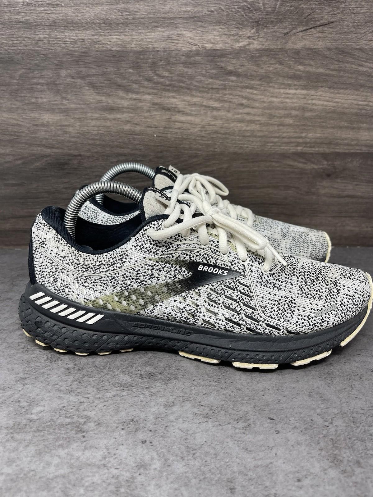 Brooks Brooks Adrenaline GTS 23 Shoes Womens Size 9 Black Size US 9 / IT 39 - 5 Thumbnail