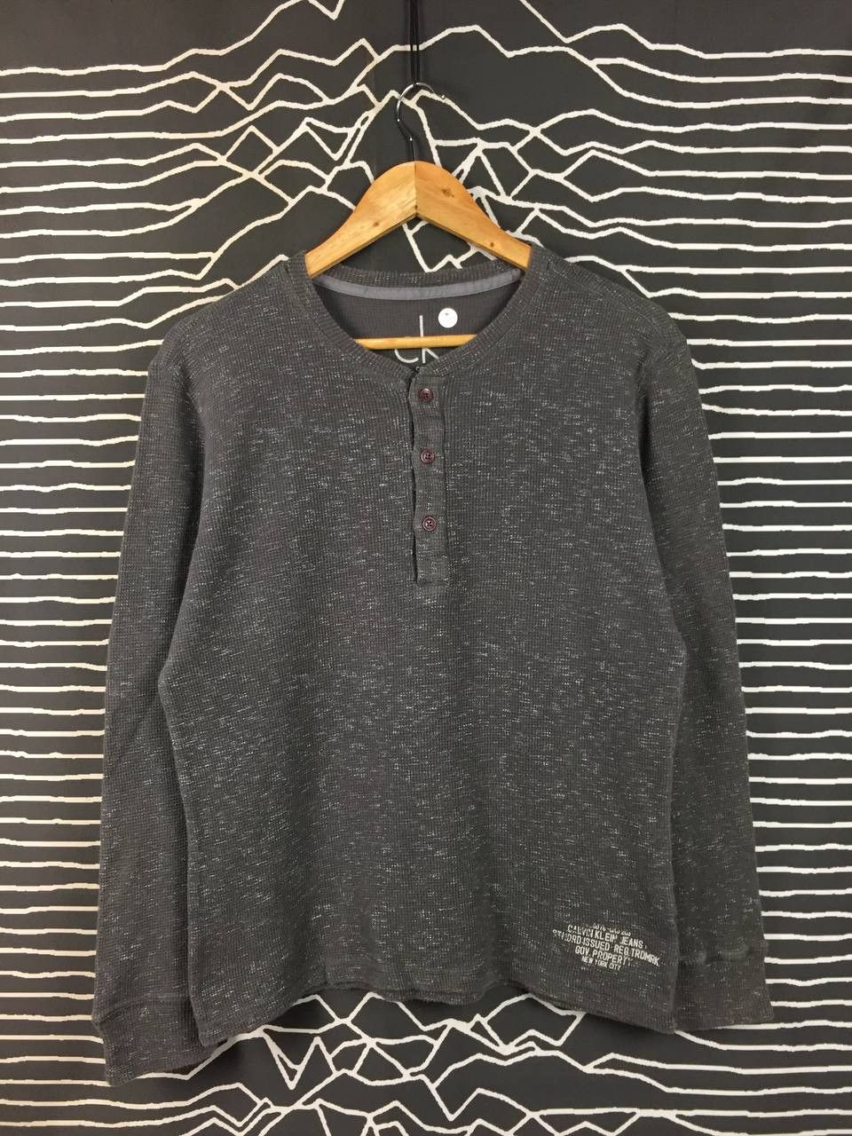 Calvin Klein Calvin Klein Jeans CK One Waffle Knit Longsleeve Henley Tee Size US M / EU 48-50 / 2 - 1 Thumbnail