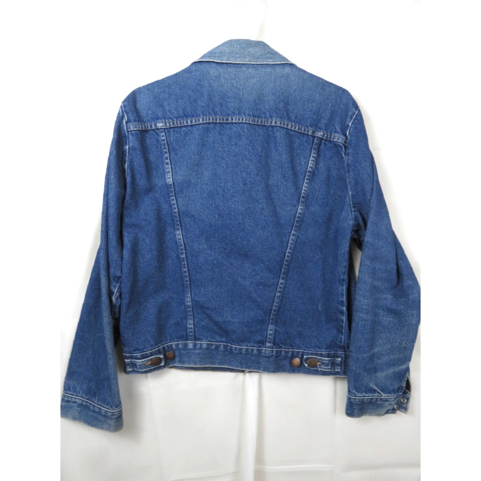 Vintage VINTAGE Rustler Denim Jacket Blue Regular L Mens 80s 90s USA Button Collared Pockets Distressed Size US 33 - 7 Thumbnail