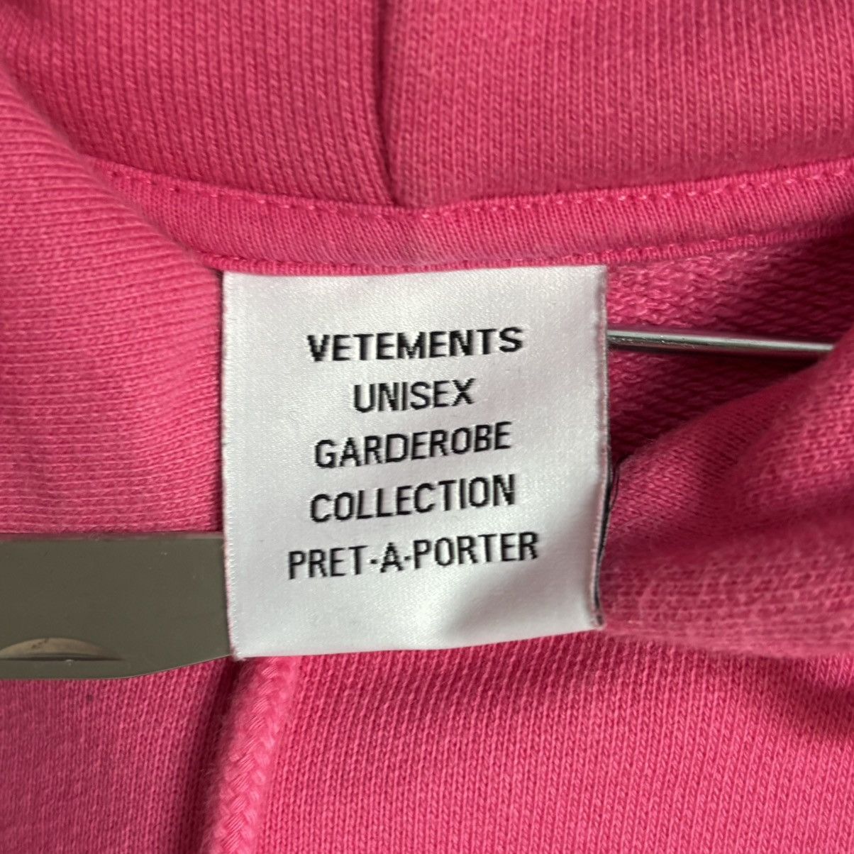 Vetements Pink Vetements Big Logo Hoodie Size S Size US S / EU 44-46 / 1 - 5 Thumbnail