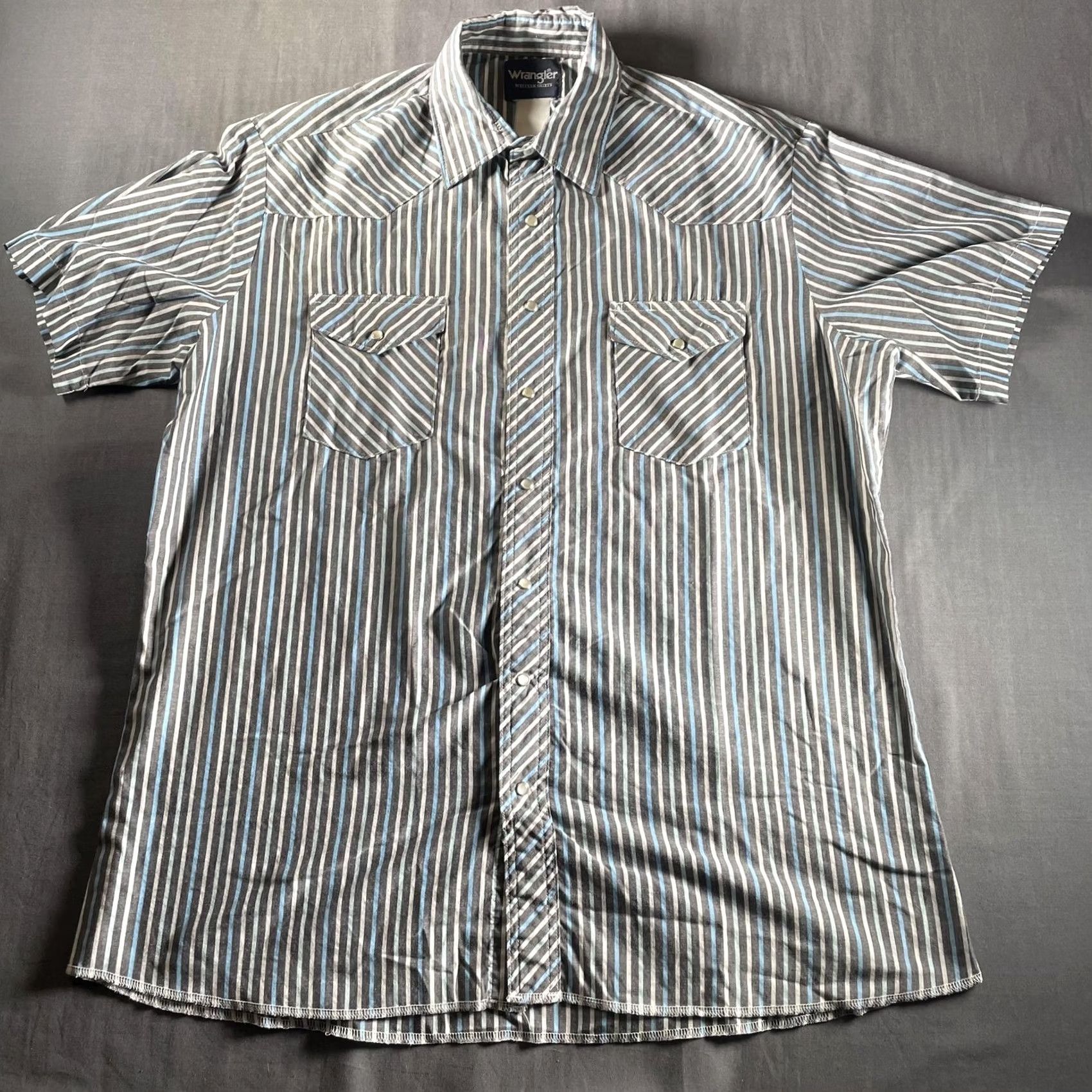 Wrangler Wrangler Shirt Mens Large Gray Blue Striped Western Pearl Snap Short Sleeve Size US XL / EU 56 / 4 - 3 Thumbnail