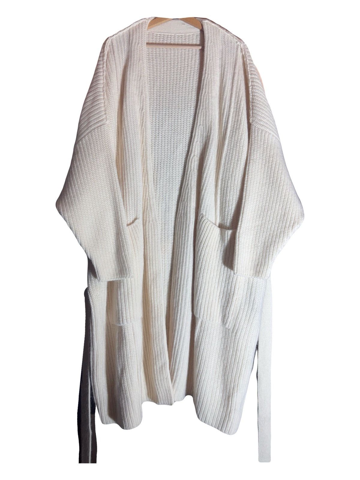 Ann Demeulemeester ann demeulemeester off white wool oversized cardigan coat S Size S / US 4 / IT 40 - 1 Thumbnail