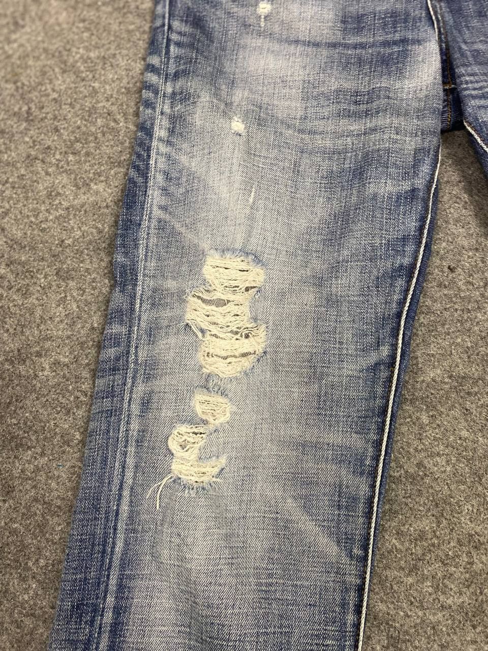 Japanese Brand uniqlo fabric by kaihara japanese brands distressed denim Size US 32 / EU 48 - 7 Thumbnail