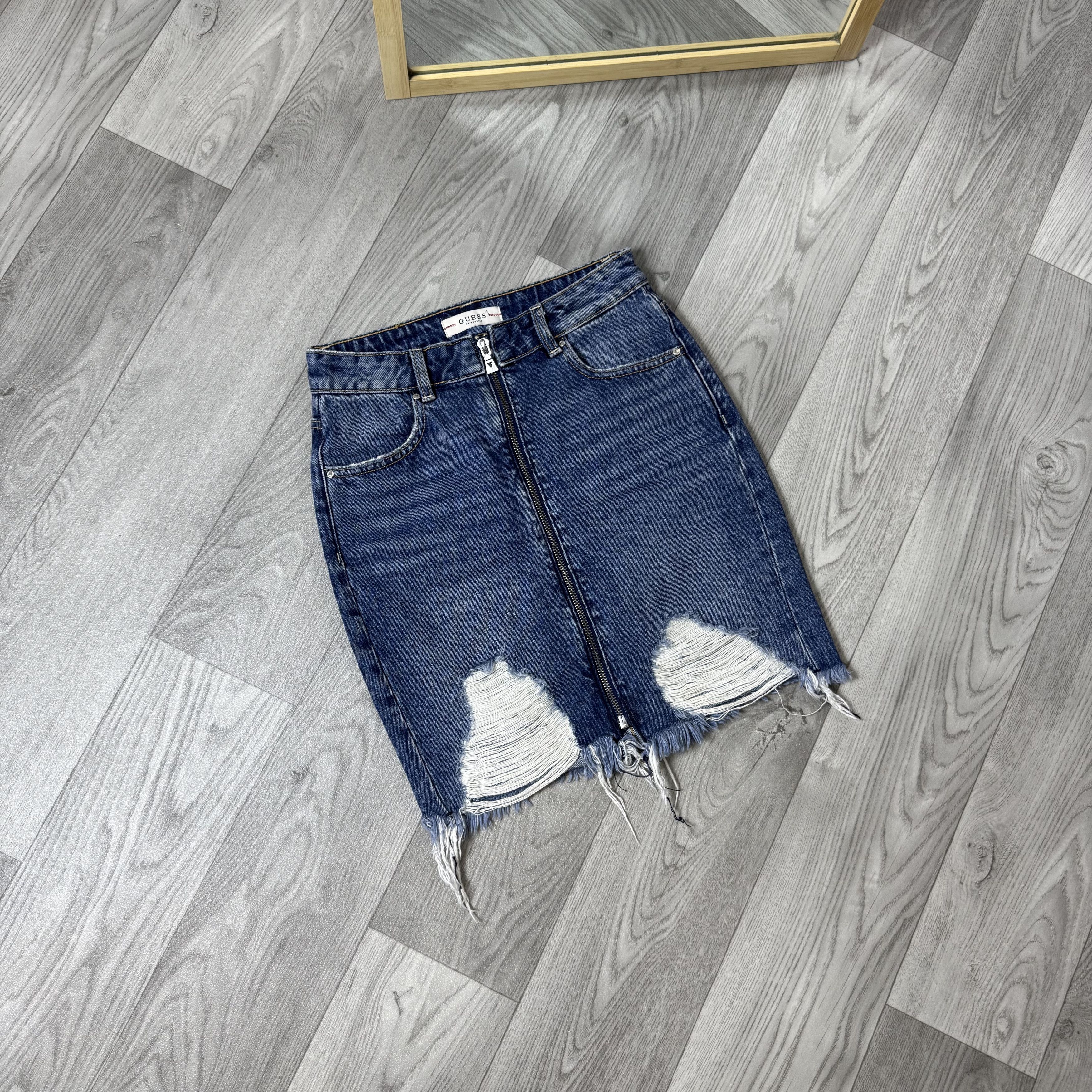 Guess Guess Women's Midi Denim Stonewashed Skirt Jeans 24 Size 24" / US 00 / IT 34 - 4 Thumbnail