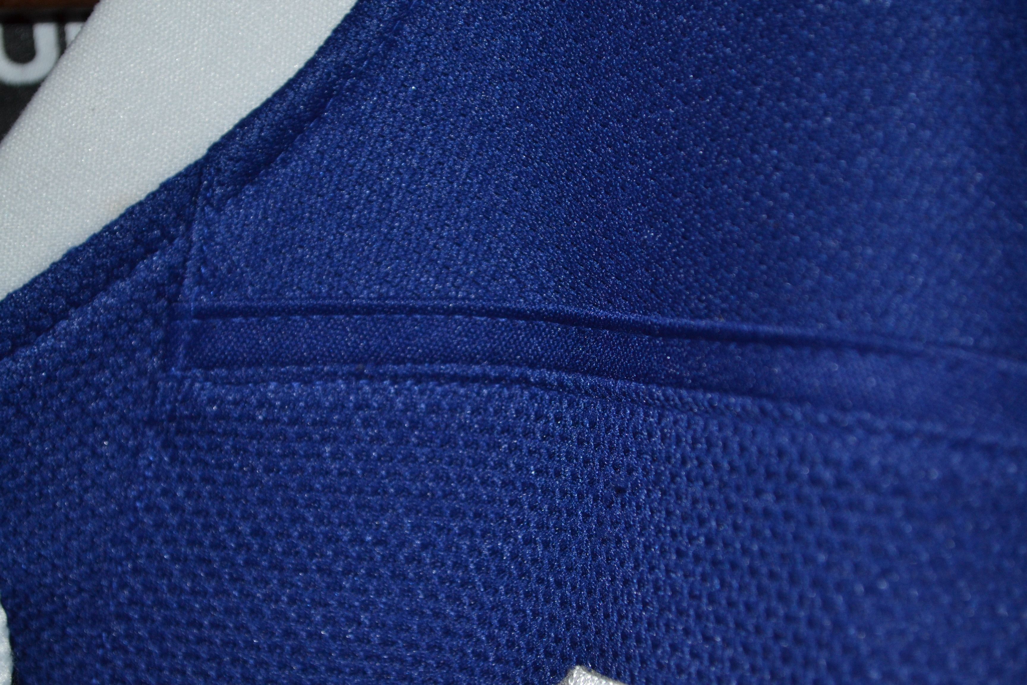 Reebok Toronto Maple Leafs Reebok Dion Phaneuf NHL Jersey 2010 L Size US L / EU 52-54 / 3 - 10 Thumbnail