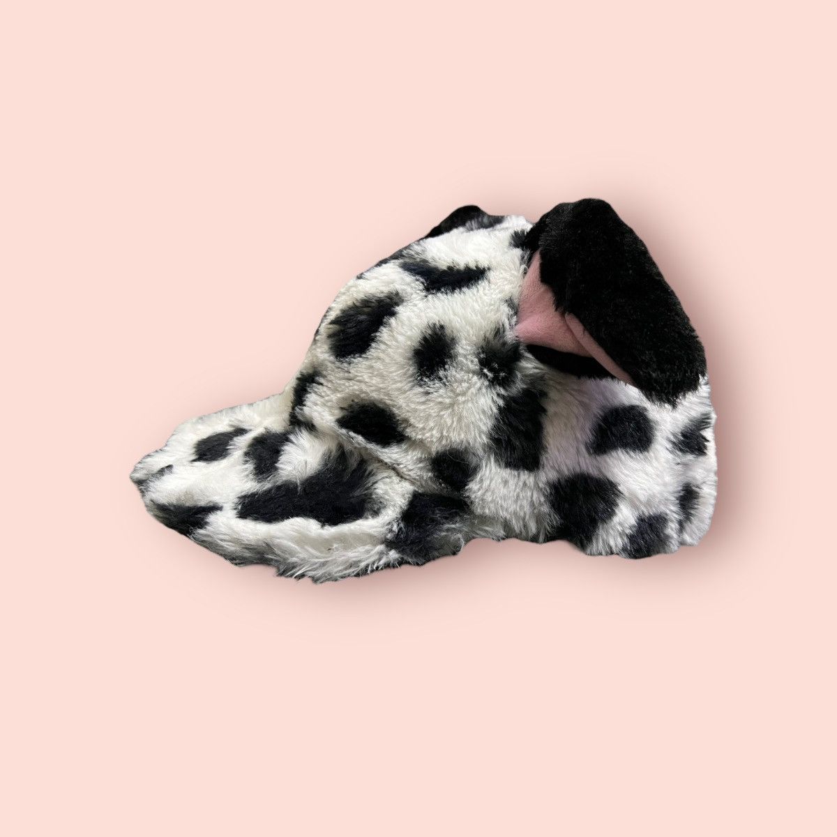 Anime VINTAGE 101 DALMATION X TOKYO DISNEY FLUFFY HAT STRAPBACK Size ONE SIZE - 5 Thumbnail